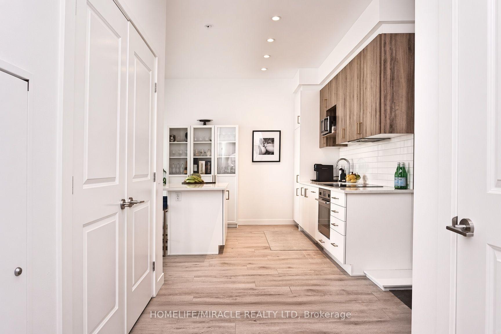 Photo 4 of Unit 607, 181 King Street S, Waterloo, Uptown West — HOMEH