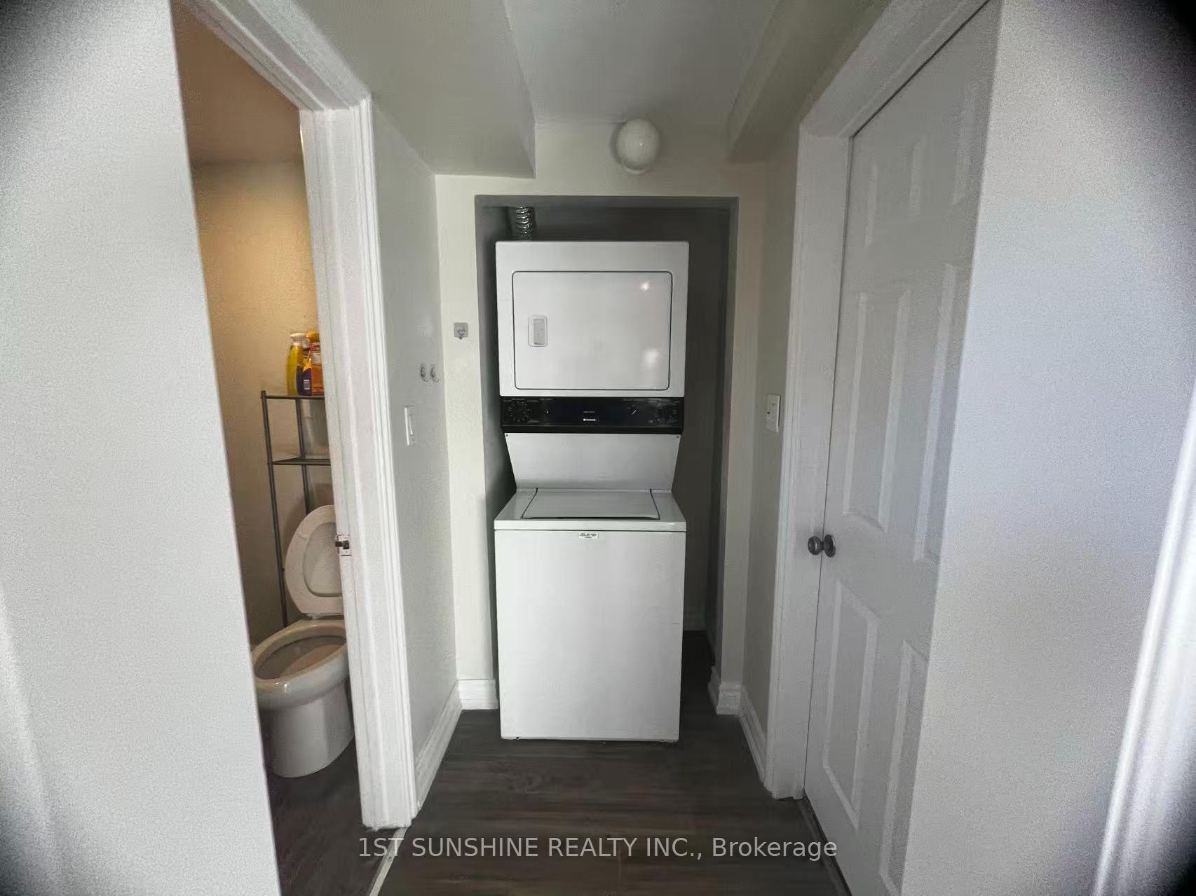 Photo 8 of 665 Gorham Street, Newmarket, Gorham-College Manor — HOMEH