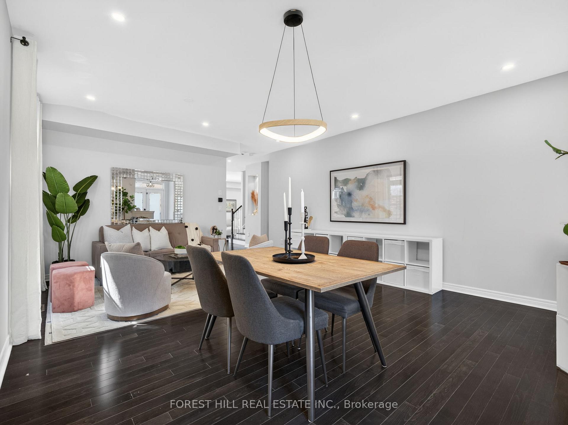 Photo 4 of 12 Wallenberg Drive, Vaughan, Patterson — HOMEH