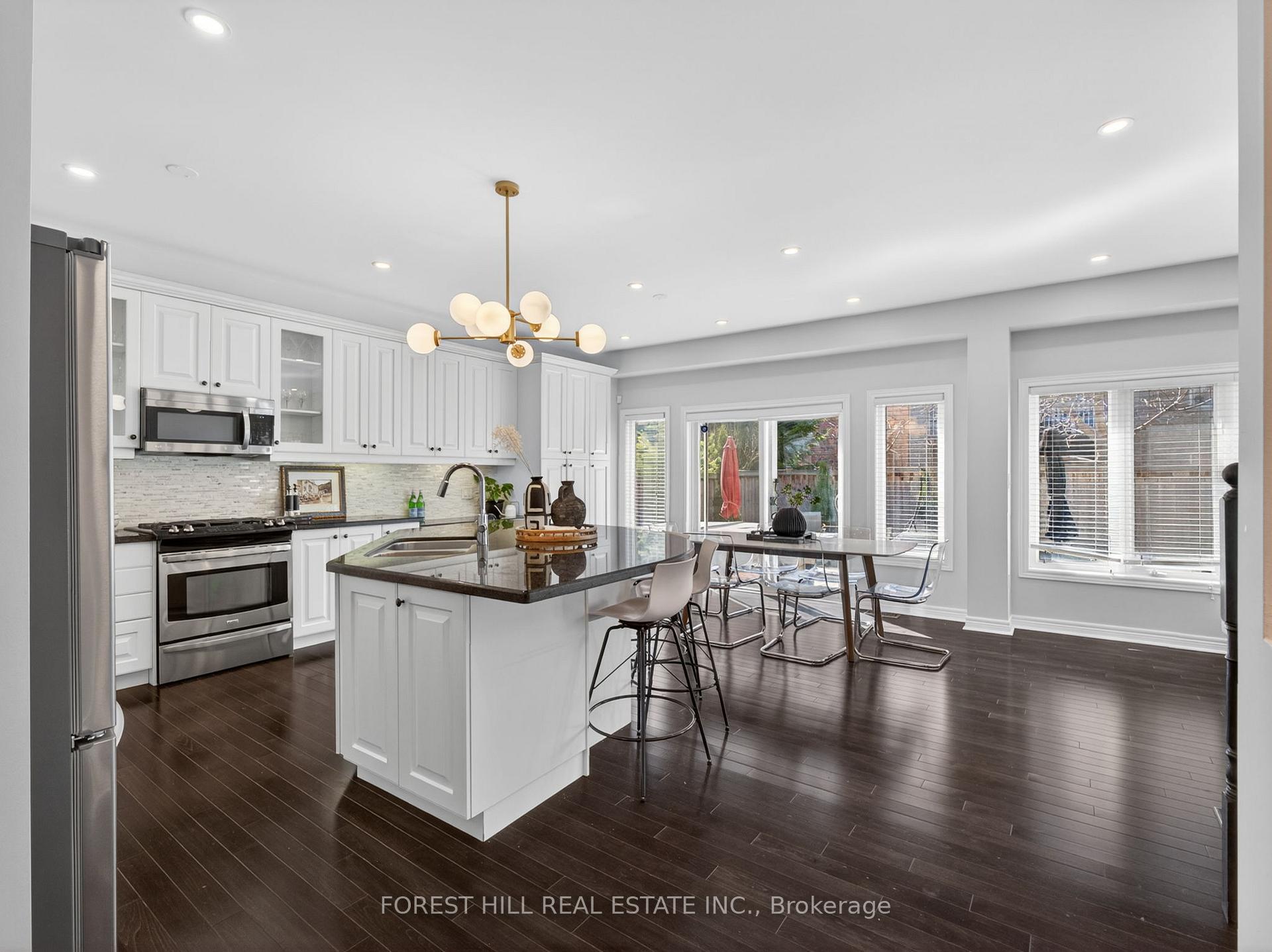 Photo 11 of 12 Wallenberg Drive, Vaughan, Patterson — HOMEH