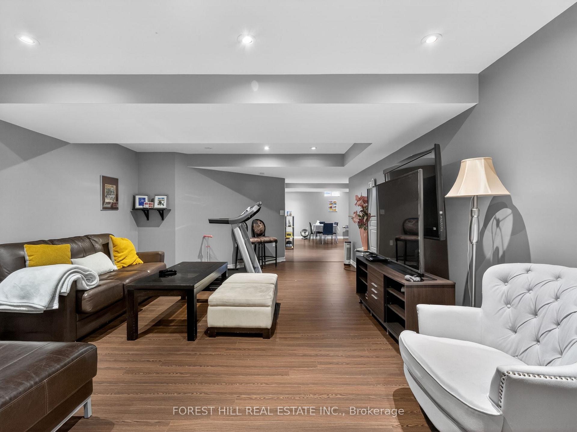 Photo 45 of 12 Wallenberg Drive, Vaughan, Patterson — HOMEH