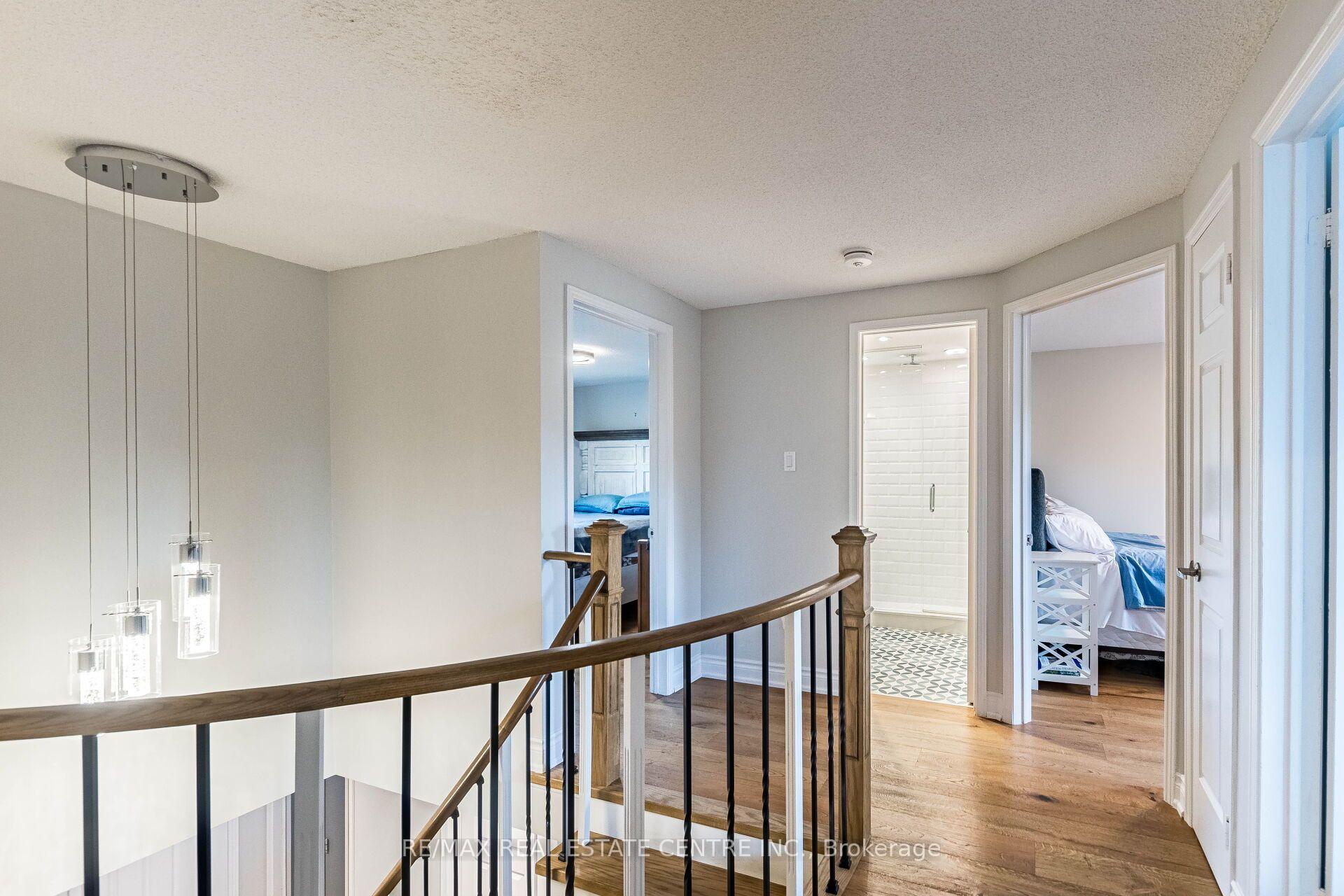 Photo 16 of 1571 Meadowfield Crescent, Mississauga, East Credit — HOMEH