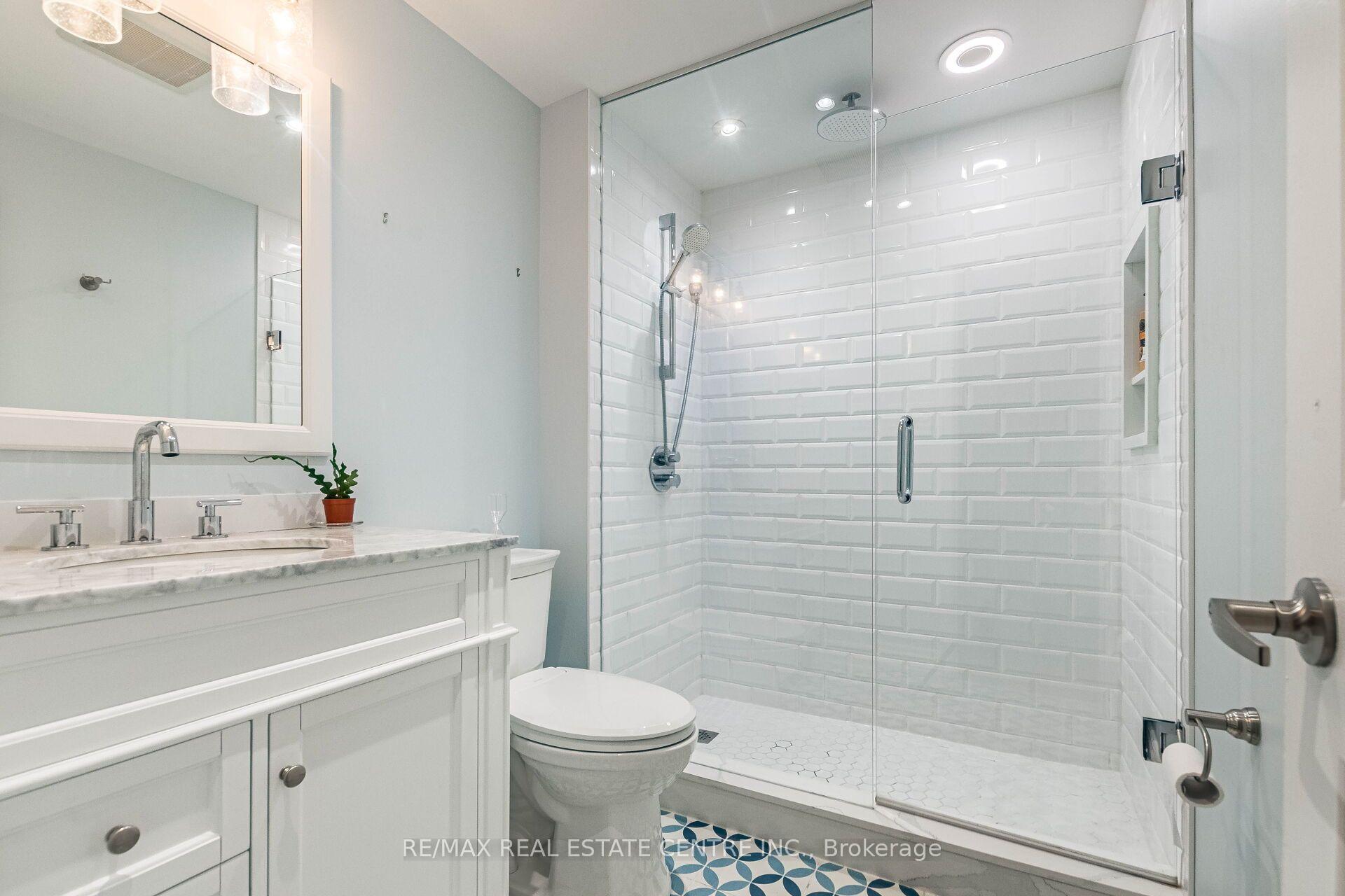 Photo 24 of 1571 Meadowfield Crescent, Mississauga, East Credit — HOMEH