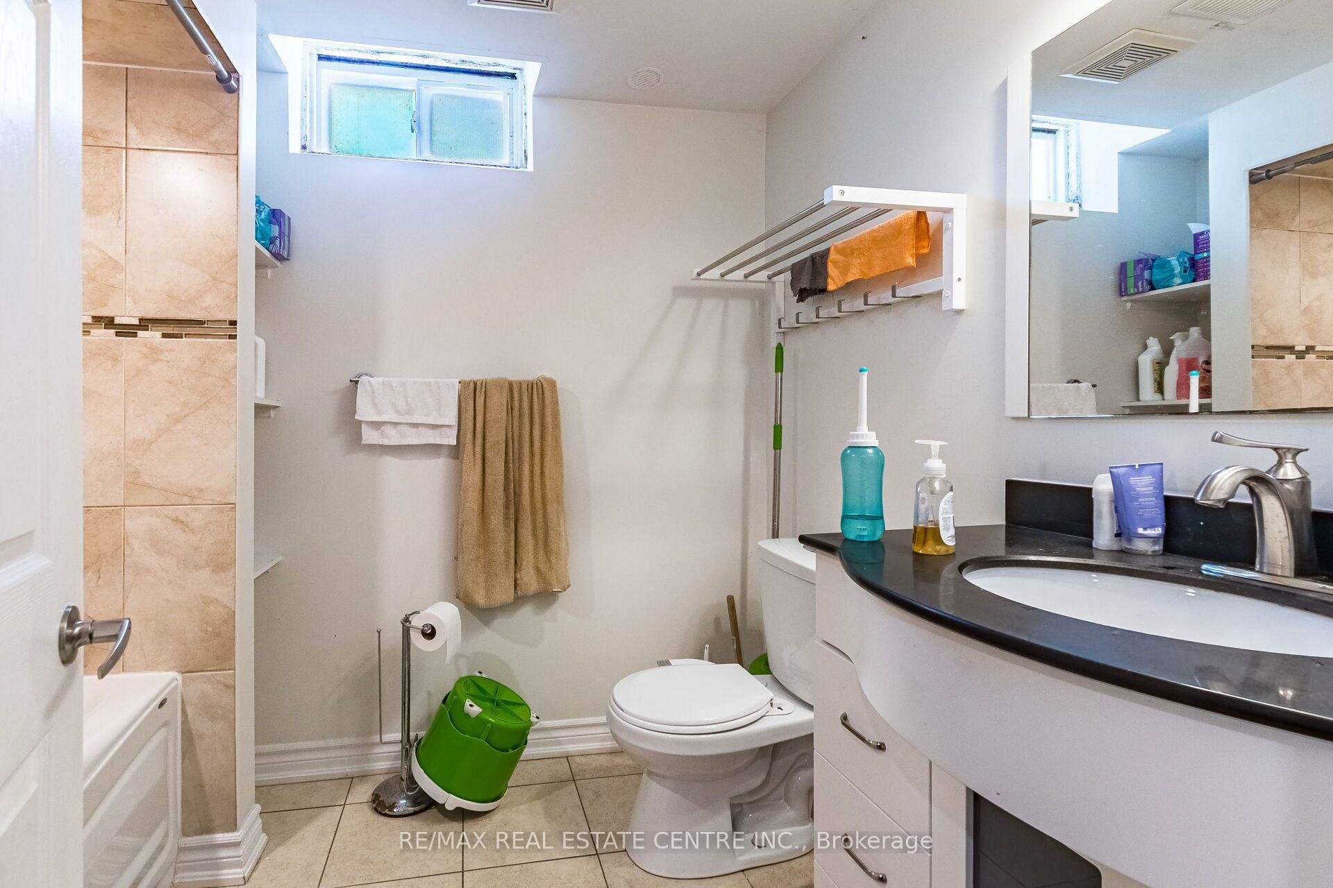 Photo 30 of 1571 Meadowfield Crescent, Mississauga, East Credit — HOMEH