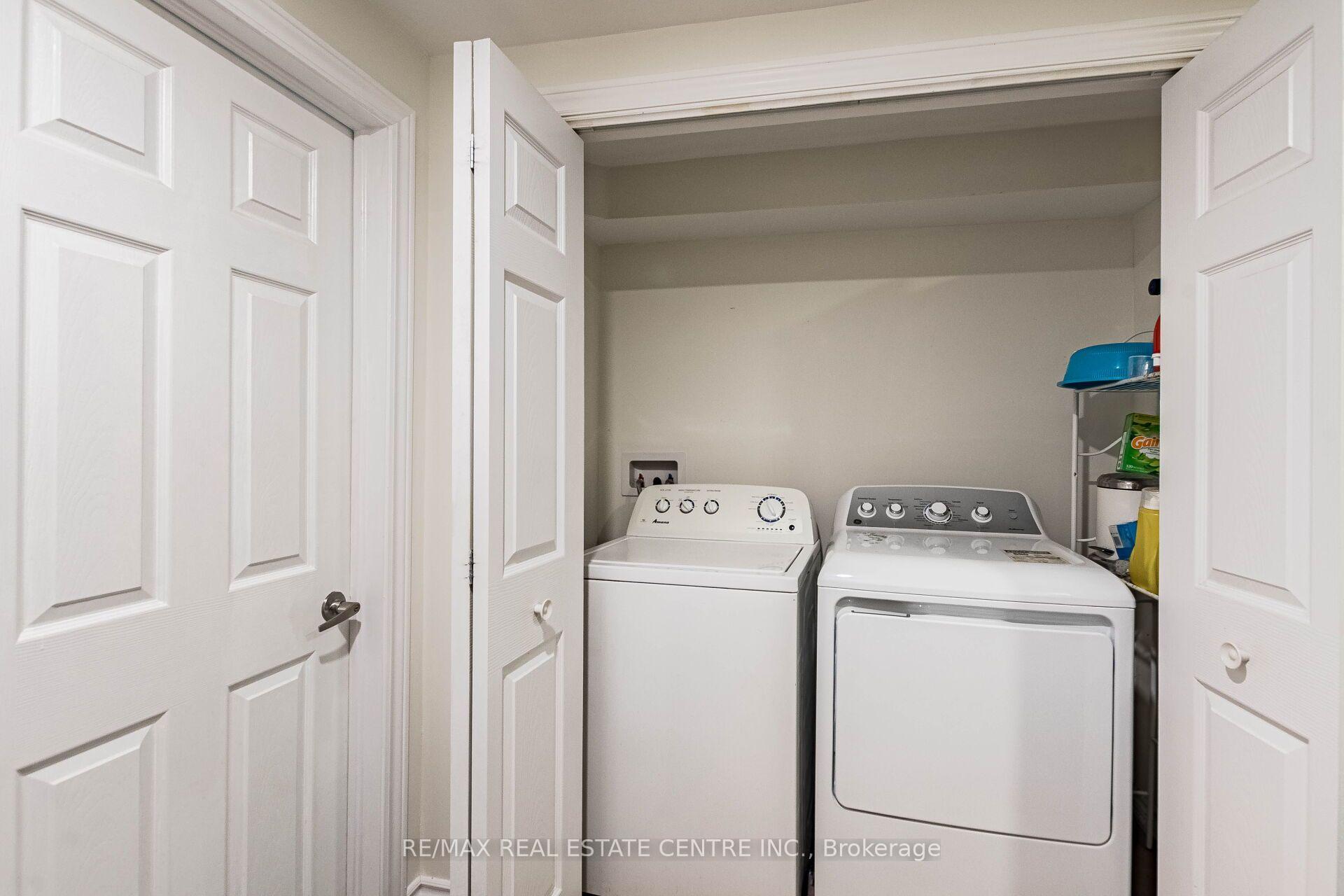 Photo 31 of 1571 Meadowfield Crescent, Mississauga, East Credit — HOMEH