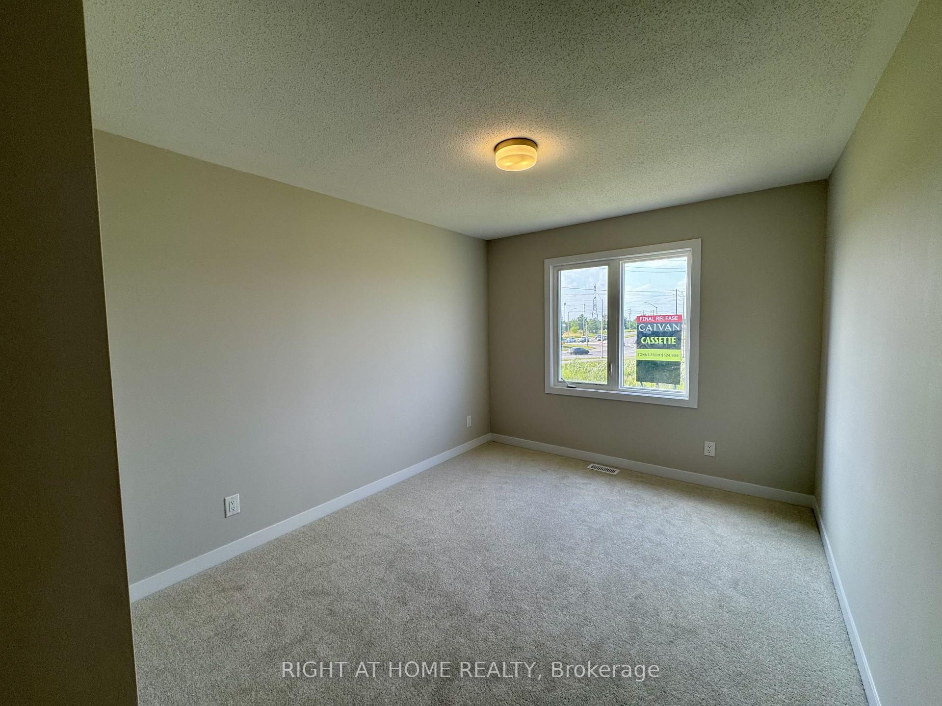 Photo 15 of 103 Ryan Reynolds Way, Ottawa, Avalon West — HOMEH