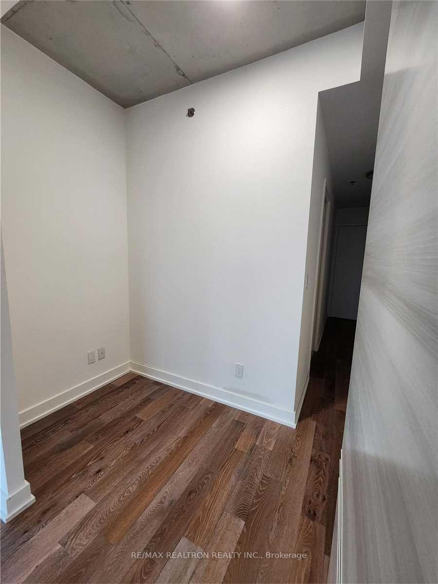 Photo 7 of Unit 607, 20 Minowan Miikan Lane, Toronto, Little Portugal — HOMEH