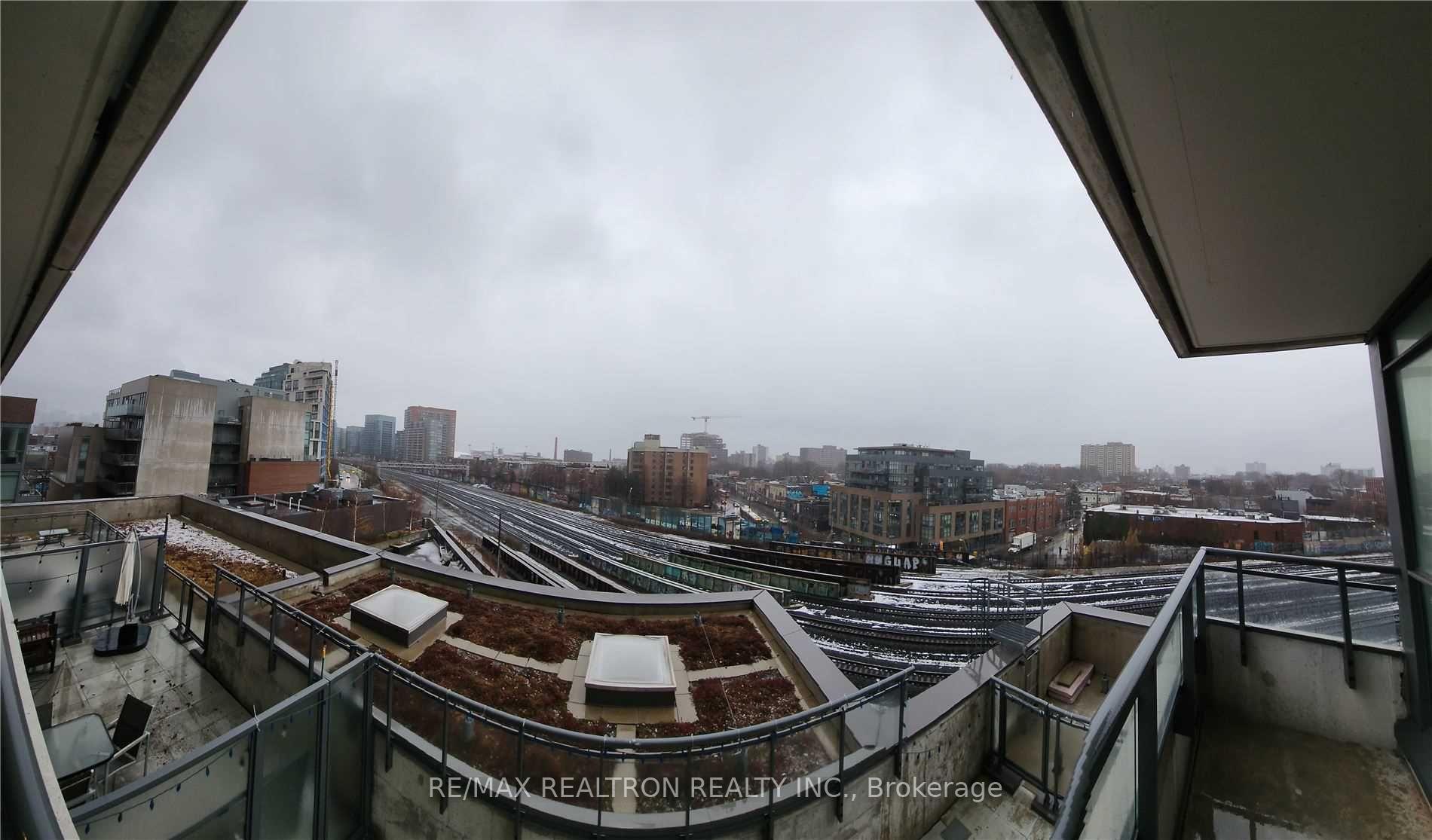 Photo 11 of Unit 607, 20 Minowan Miikan Lane, Toronto, Little Portugal — HOMEH