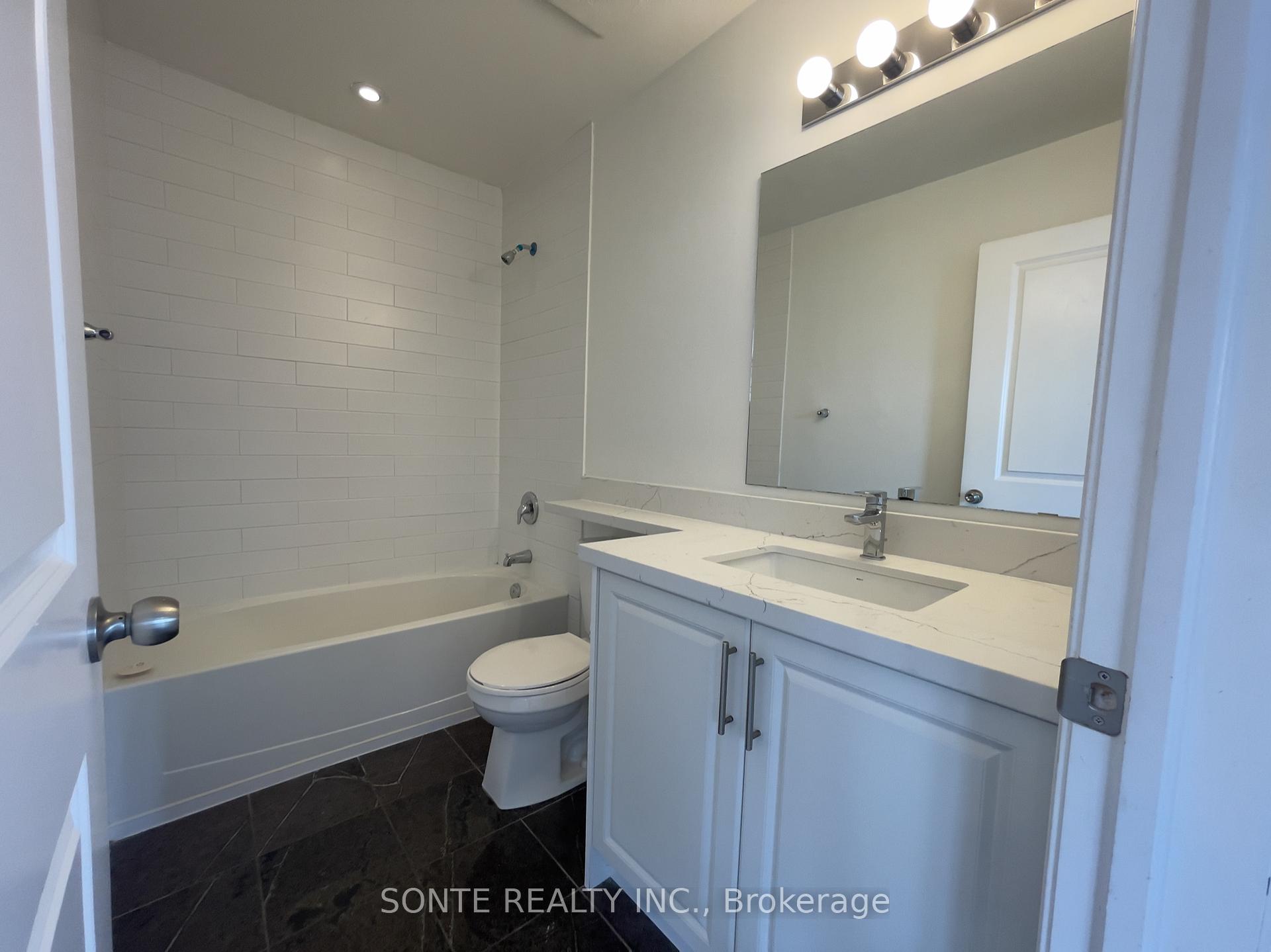 Photo 16 of Unit Unit 22, 40 Megan Crescent, Barrie, Holly — HOMEH