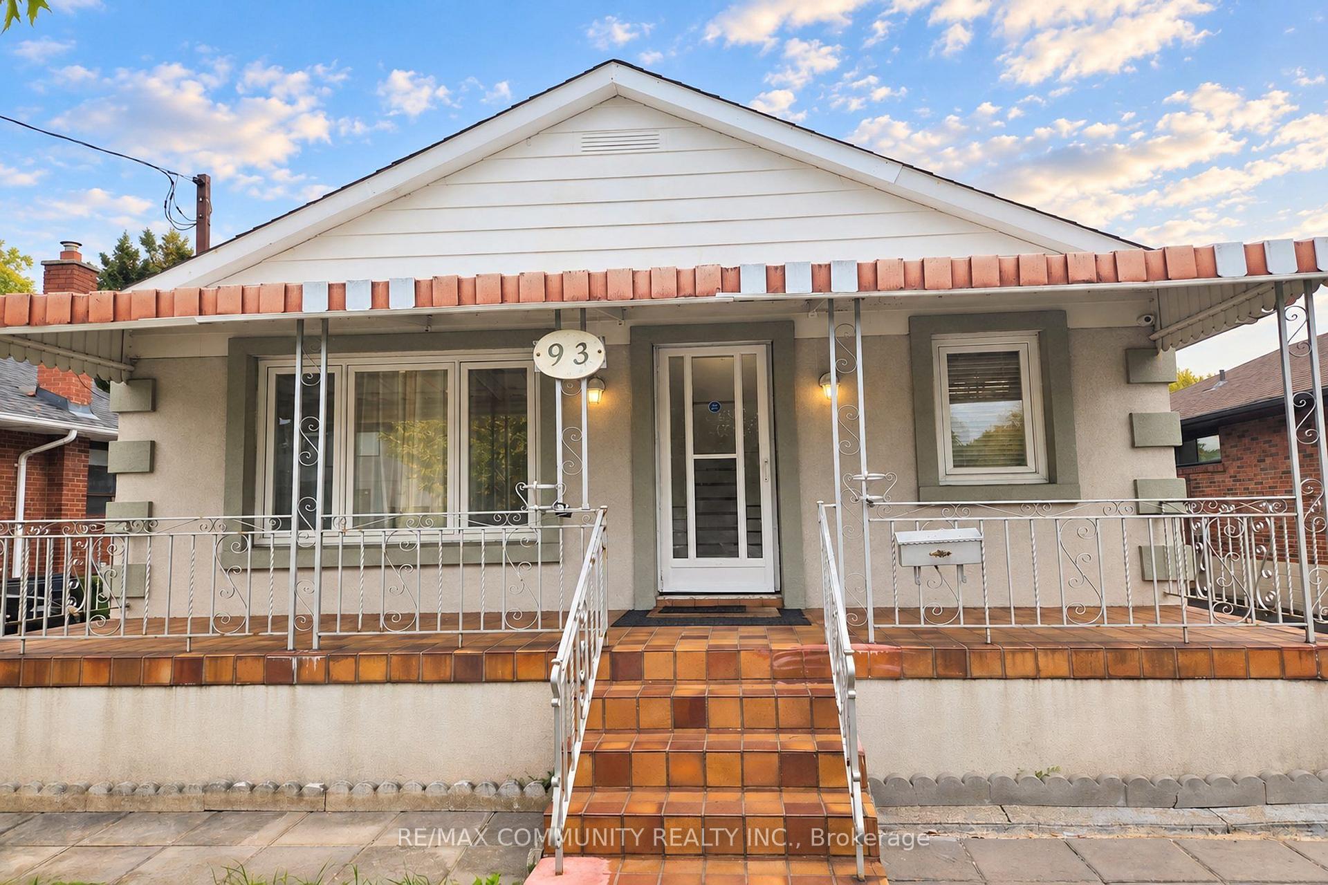 Photo 39 of 93 Waringstown Drive, Scarborough, Wexford-Maryvale — HOMEH