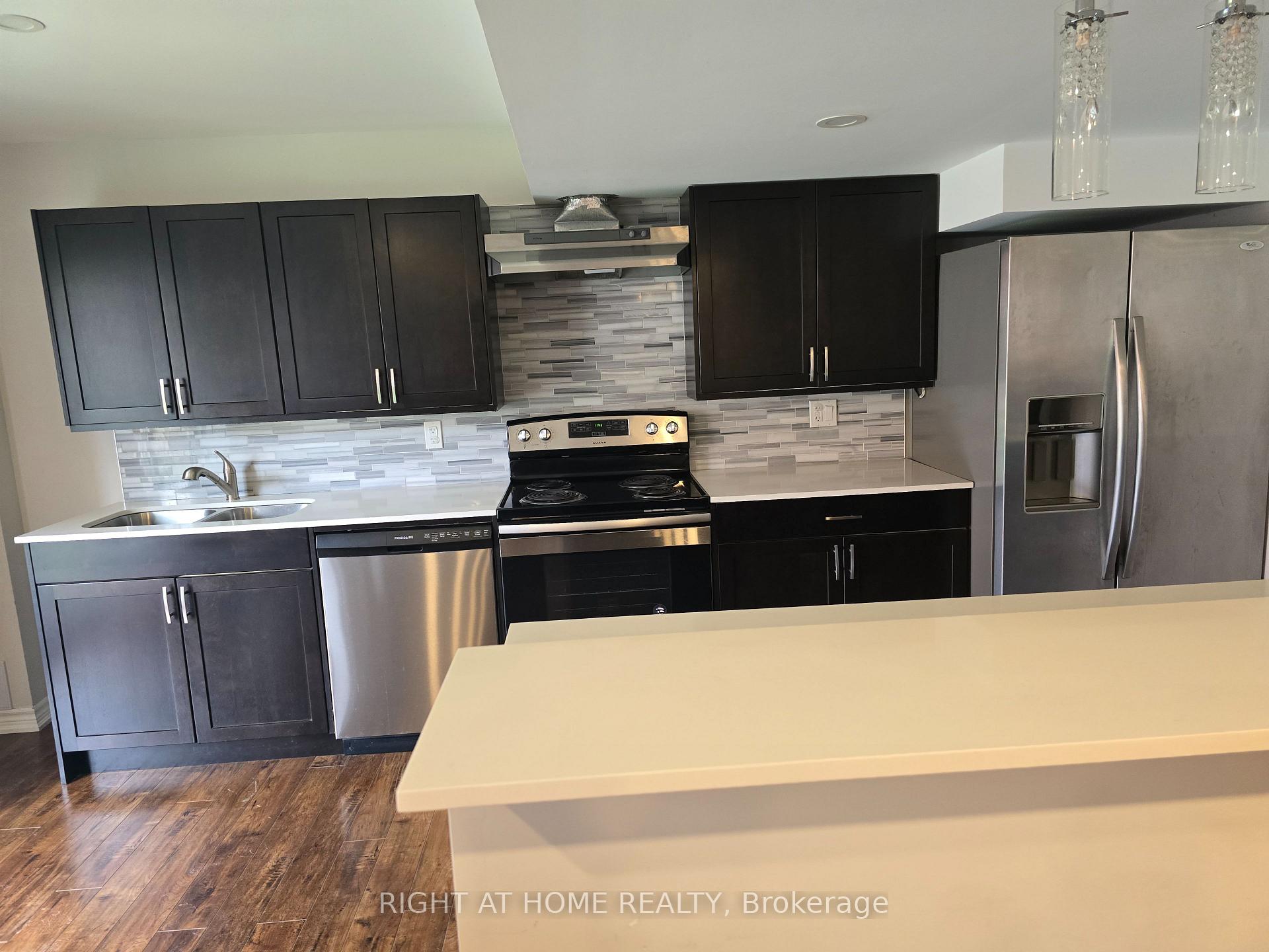 Photo 8 of Unit Basement, 28 Philips View Crescent, Richmond Hill, Jefferson — HOMEH