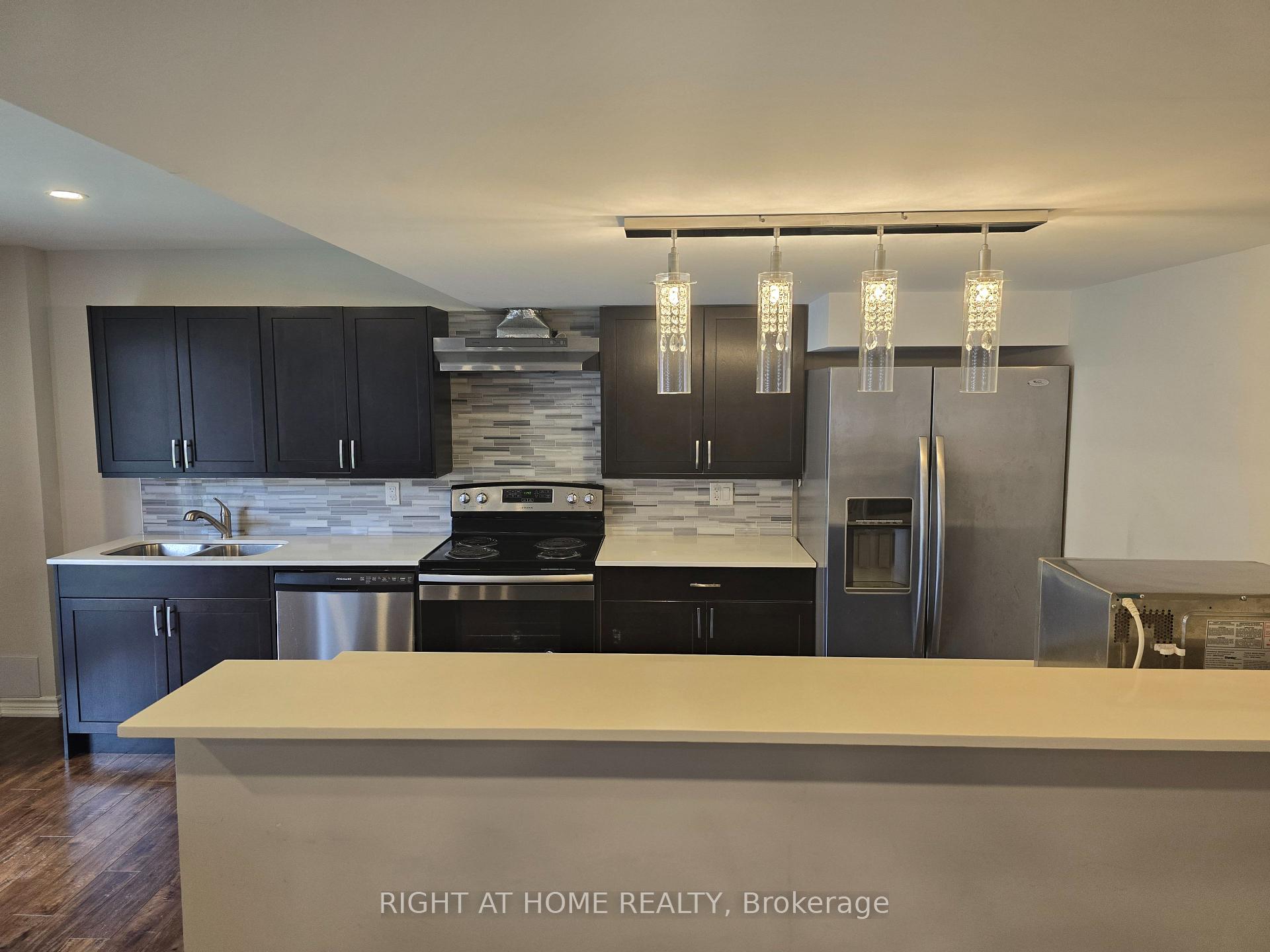 Photo 9 of Unit Basement, 28 Philips View Crescent, Richmond Hill, Jefferson — HOMEH
