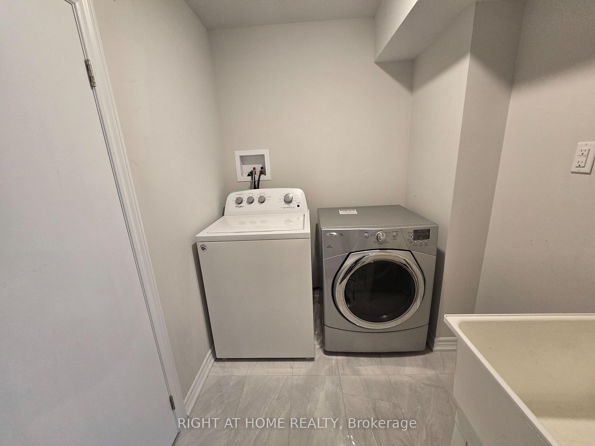 Photo 15 of Unit Basement, 28 Philips View Crescent, Richmond Hill, Jefferson — HOMEH