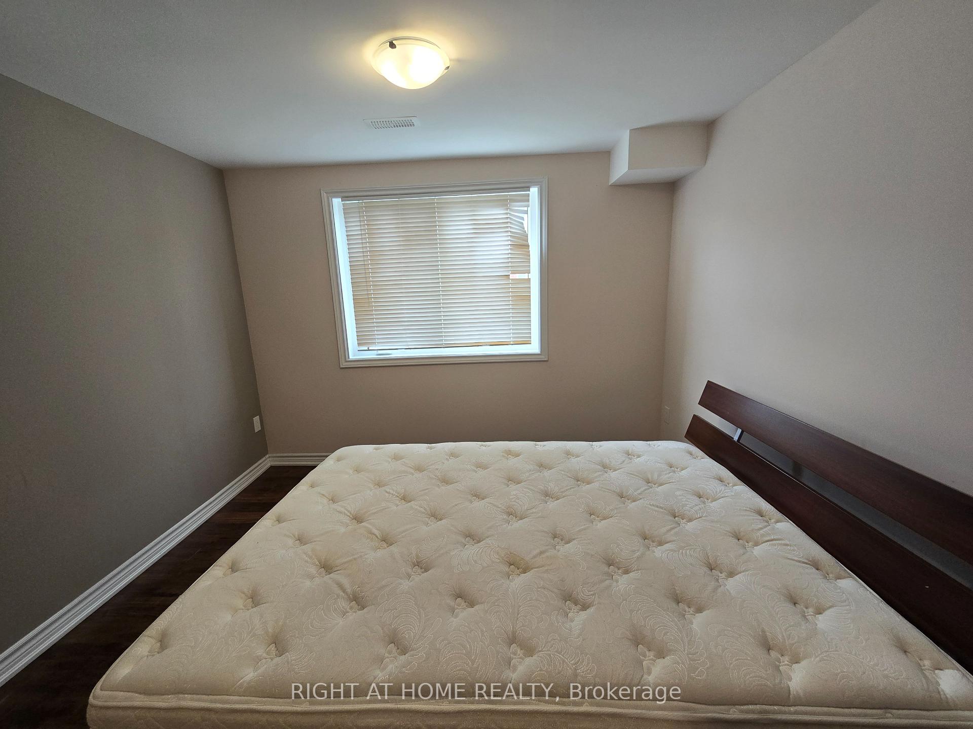 Photo 20 of Unit Basement, 28 Philips View Crescent, Richmond Hill, Jefferson — HOMEH