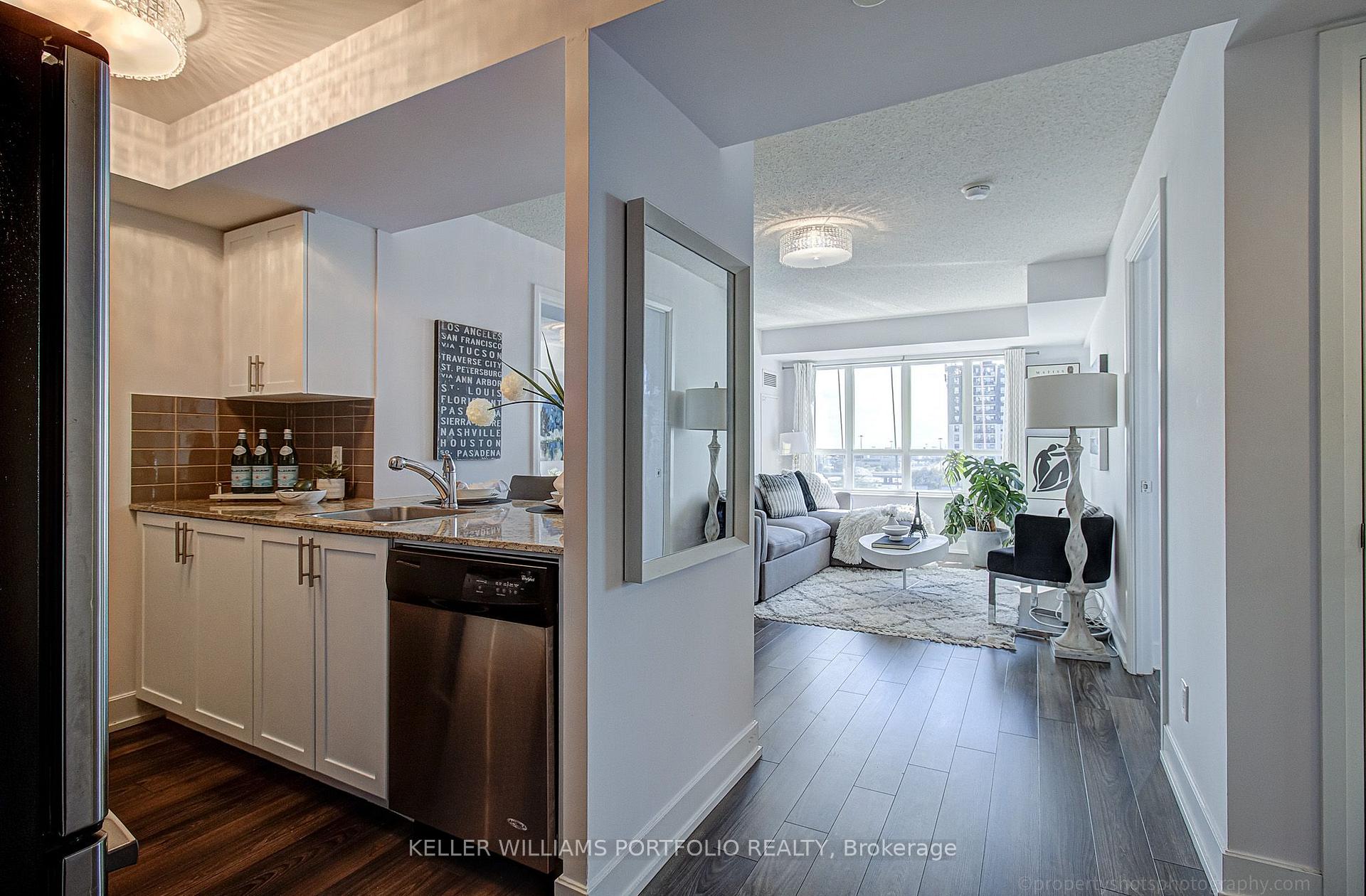 Photo 3 of Unit 706, 6 Eva Road, Etobicoke, Etobicoke West Mall — HOMEH