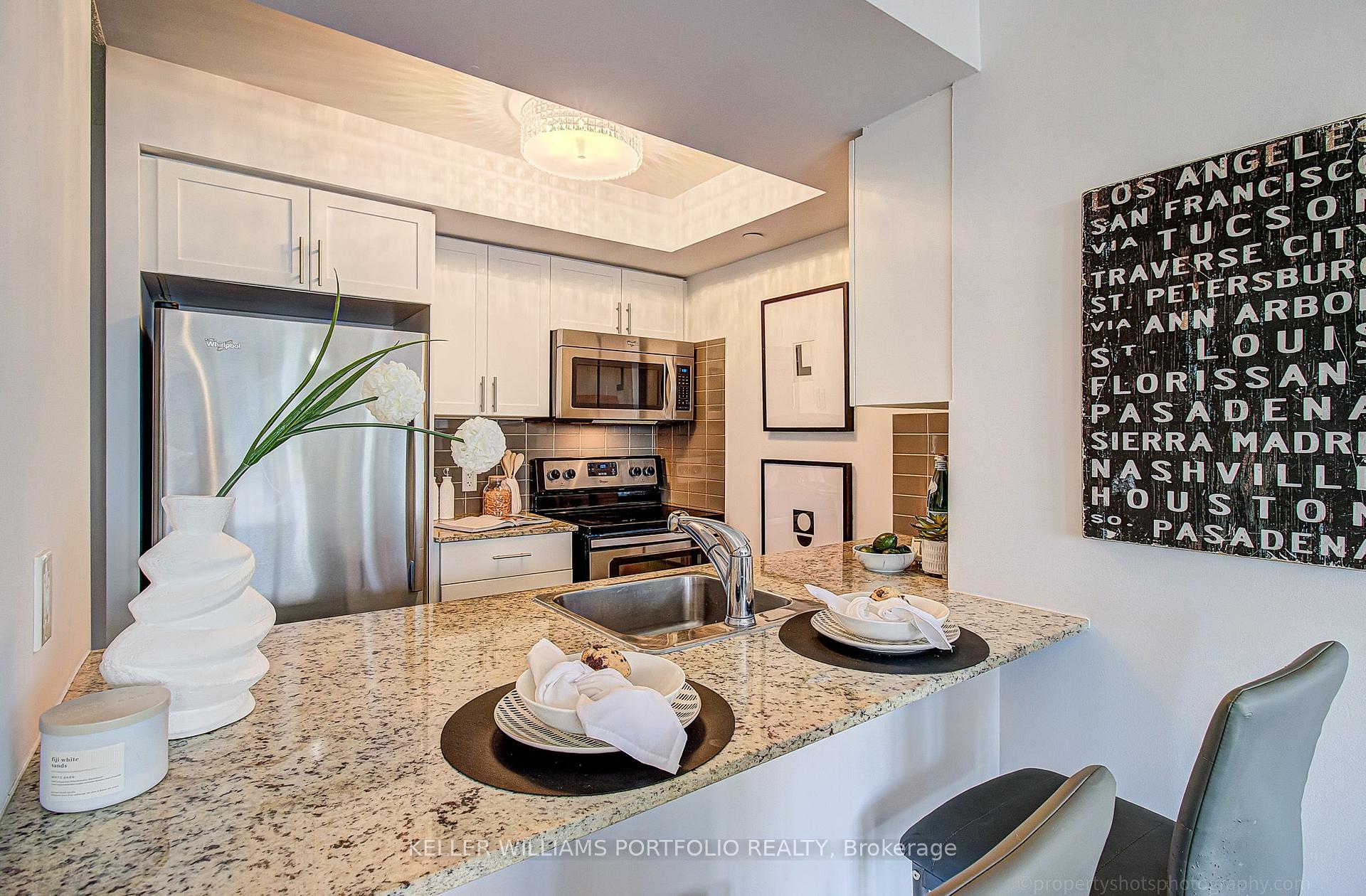 Photo 8 of Unit 706, 6 Eva Road, Etobicoke, Etobicoke West Mall — HOMEH