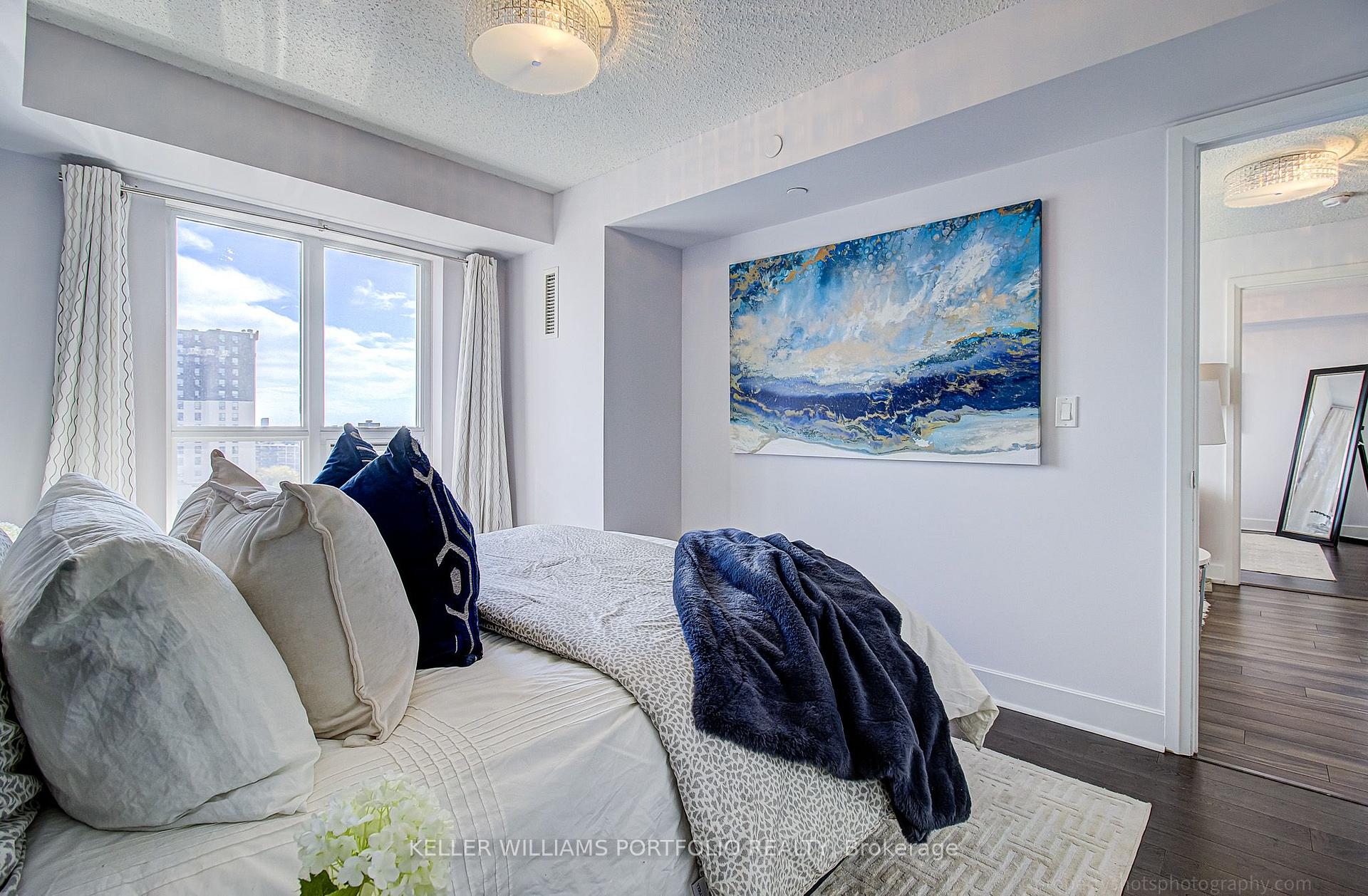 Photo 13 of Unit 706, 6 Eva Road, Etobicoke, Etobicoke West Mall — HOMEH