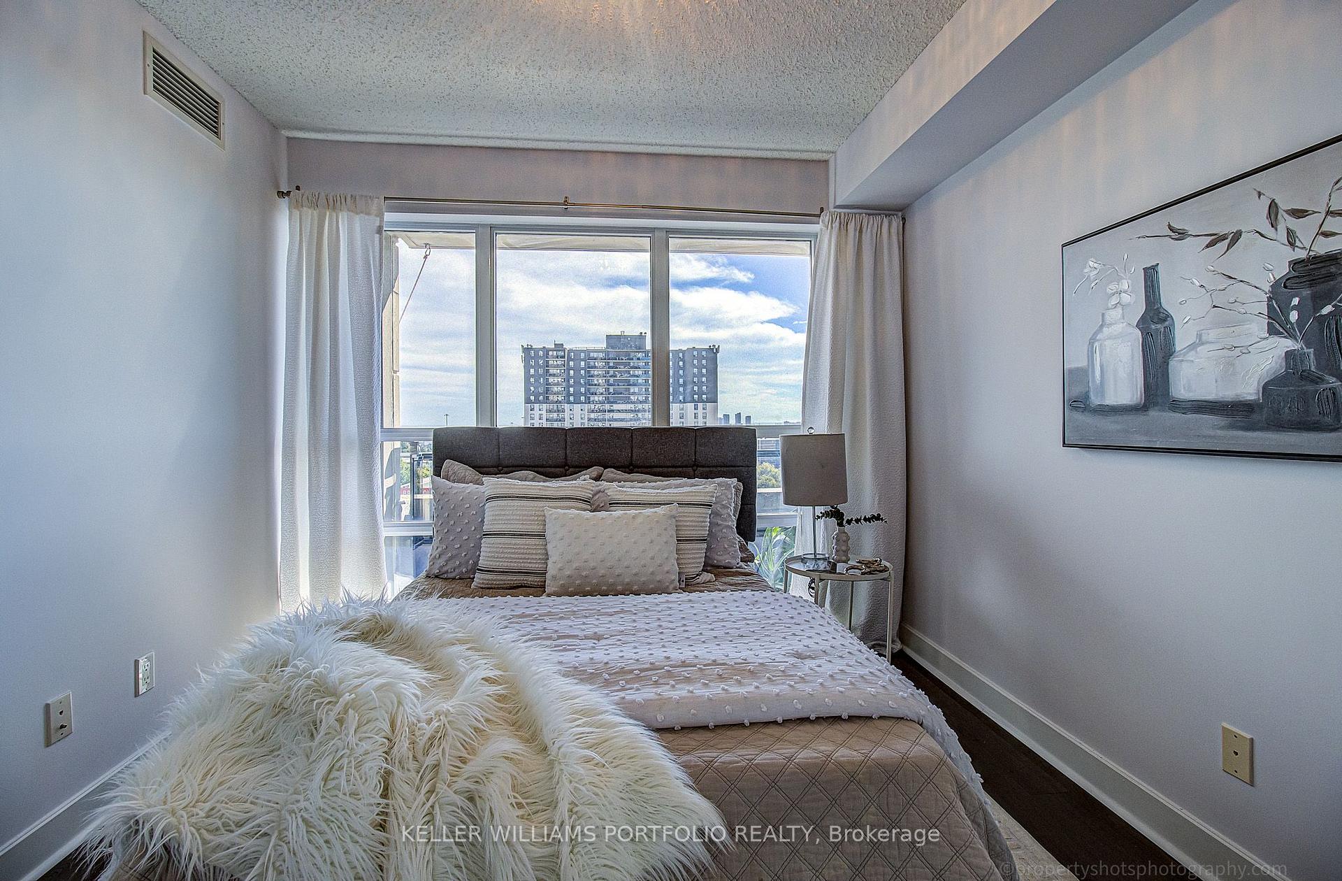 Photo 17 of Unit 706, 6 Eva Road, Etobicoke, Etobicoke West Mall — HOMEH