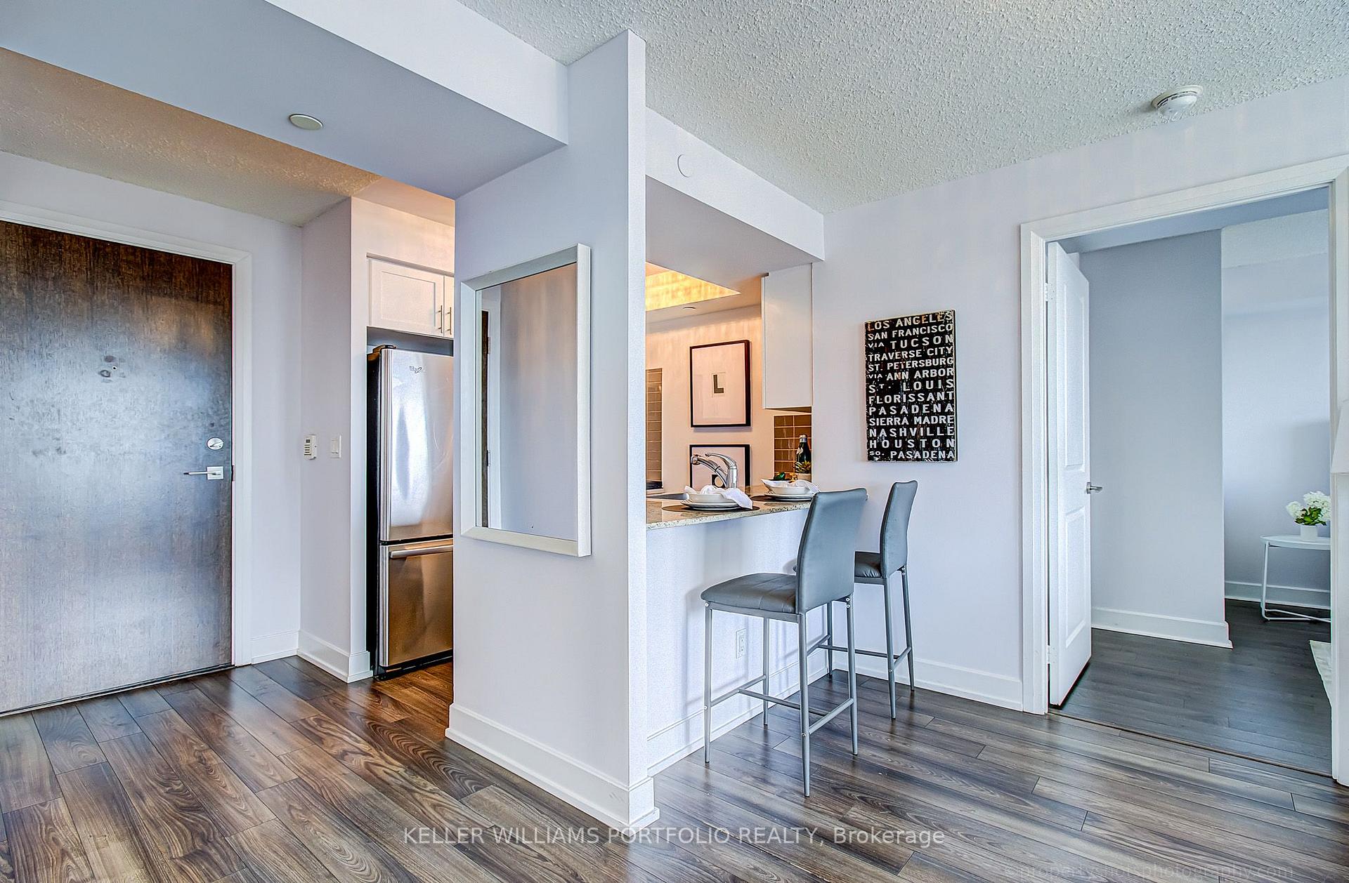 Photo 19 of Unit 706, 6 Eva Road, Etobicoke, Etobicoke West Mall — HOMEH