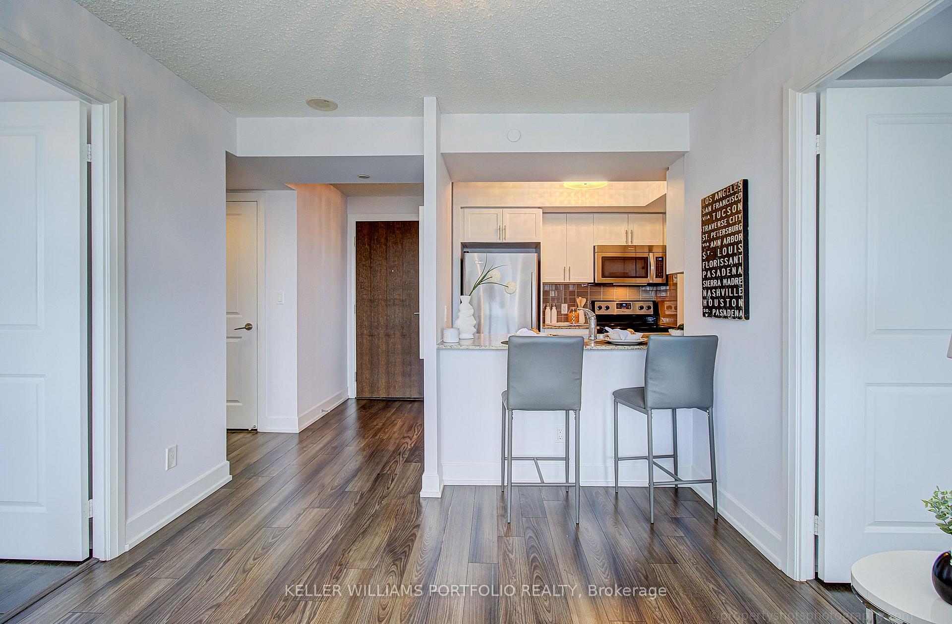Photo 20 of Unit 706, 6 Eva Road, Etobicoke, Etobicoke West Mall — HOMEH