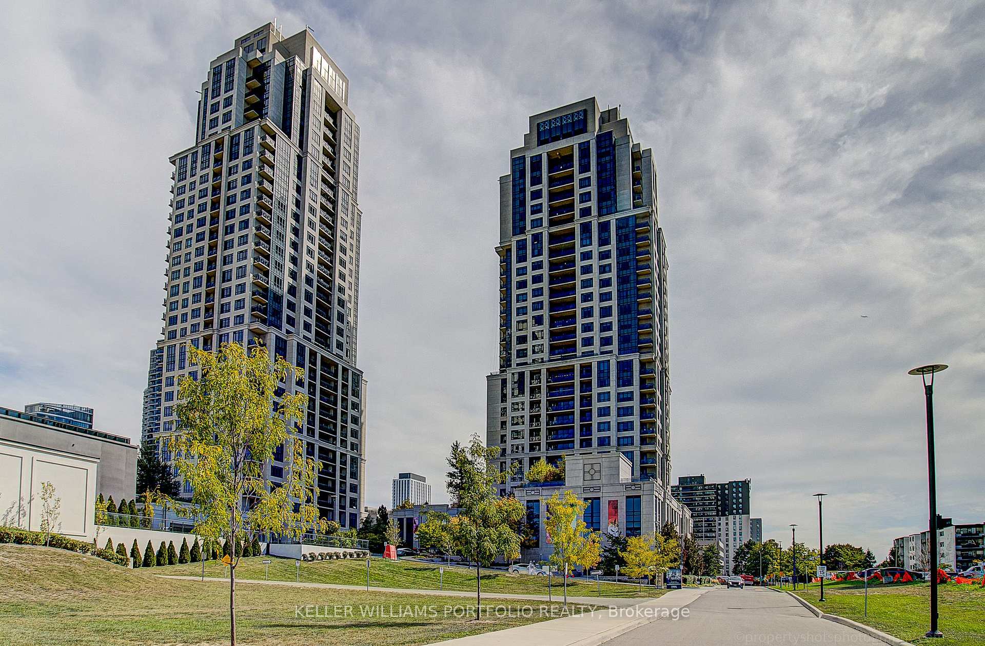 Photo 33 of Unit 706, 6 Eva Road, Etobicoke, Etobicoke West Mall — HOMEH