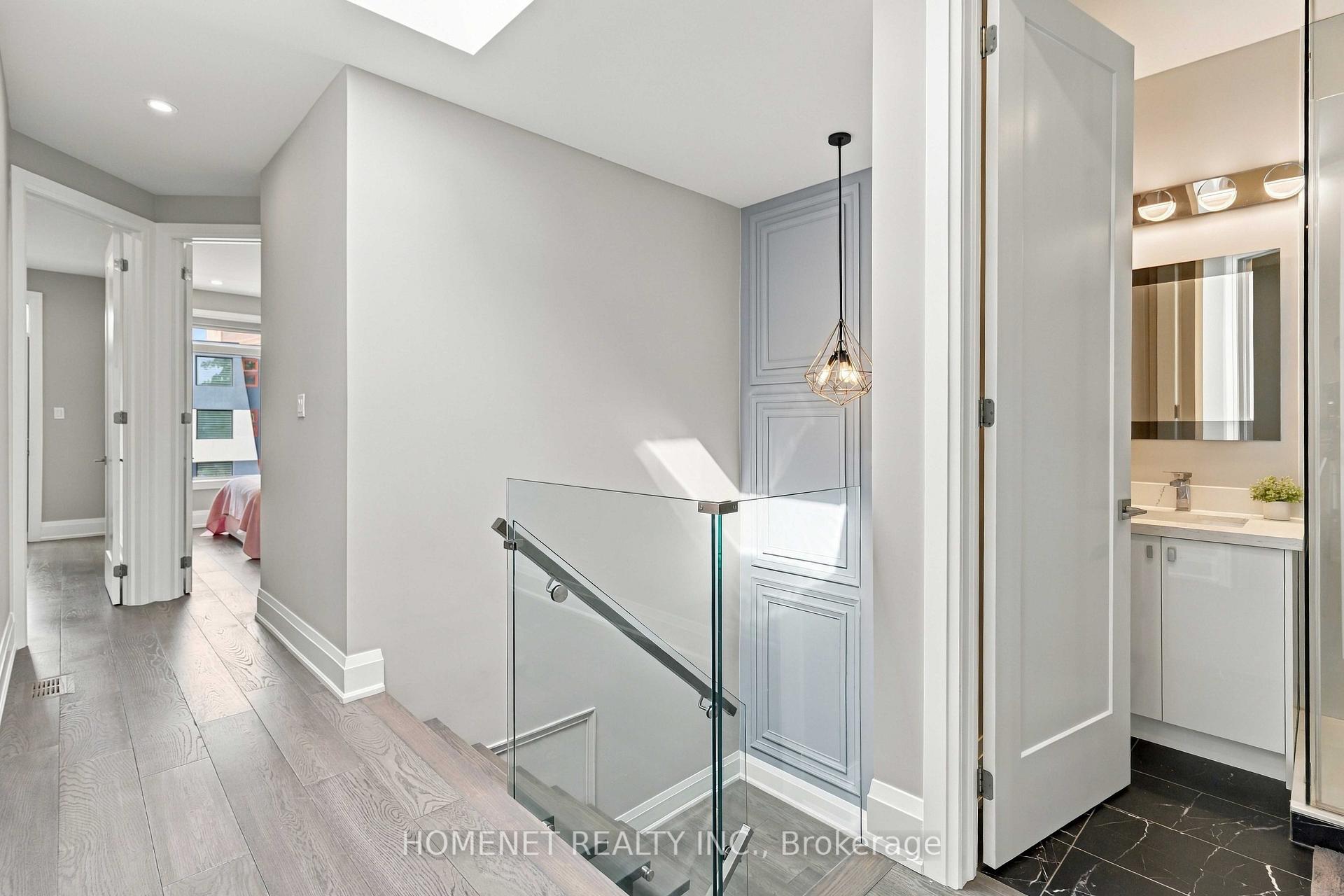 Photo 12 of 25A Tecumseth Avenue, Mississauga, Port Credit — HOMEH