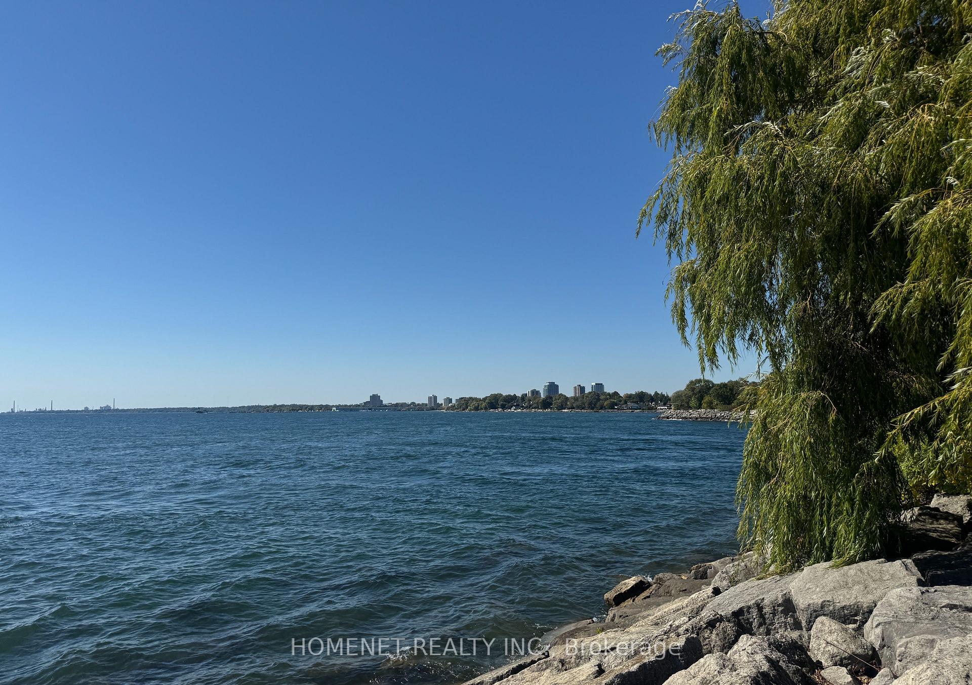 Photo 35 of 25A Tecumseth Avenue, Mississauga, Port Credit — HOMEH