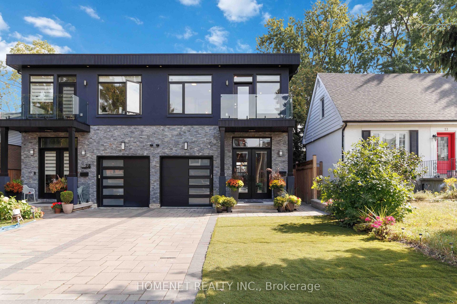 Photo 2 of 25A Tecumseth Avenue, Mississauga, Port Credit — HOMEH