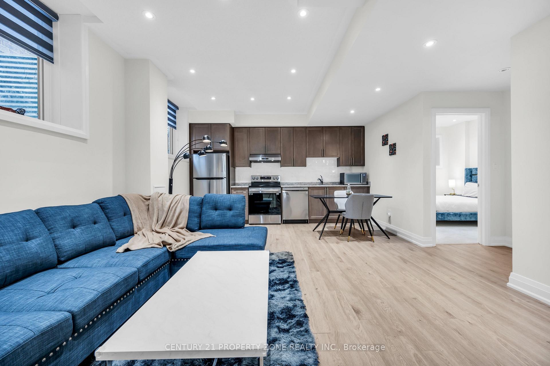 Photo 8 of 12 Trellanock Road, Brampton, Bram West — HOMEH