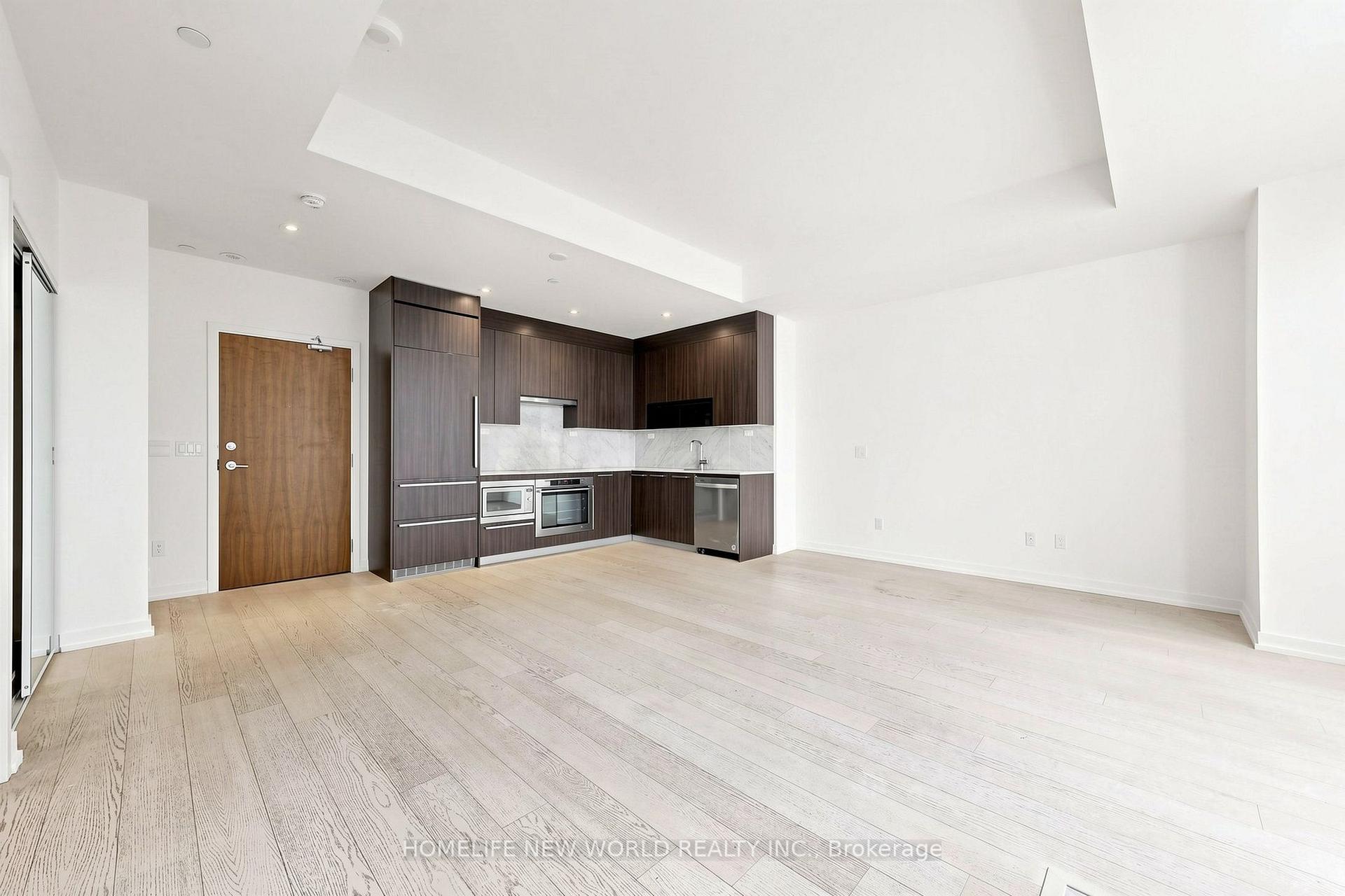 Photo 10 of Unit TH15, 113 McMahon Drive, North York, Bayview Village — HOMEH