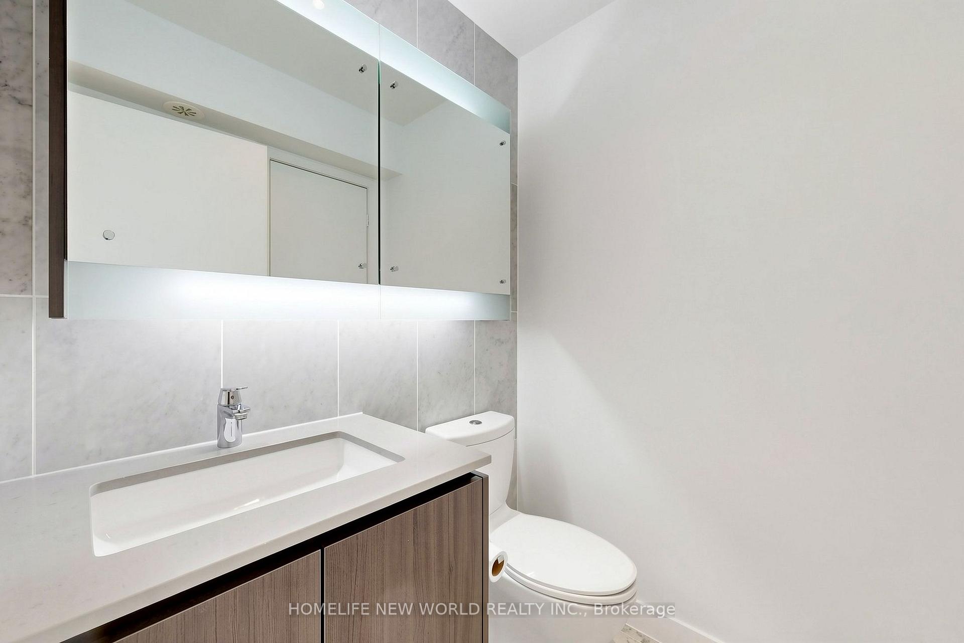 Photo 16 of Unit TH15, 113 McMahon Drive, North York, Bayview Village — HOMEH