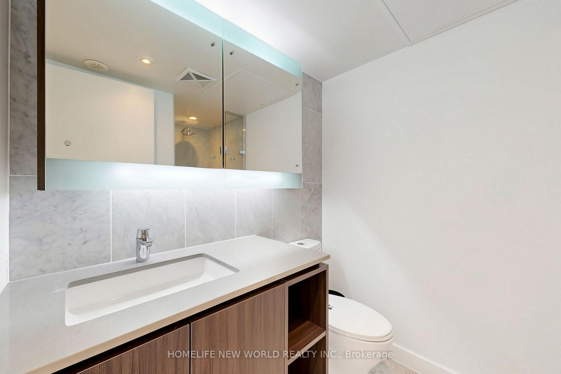 Photo 25 of Unit TH15, 113 McMahon Drive, North York, Bayview Village — HOMEH