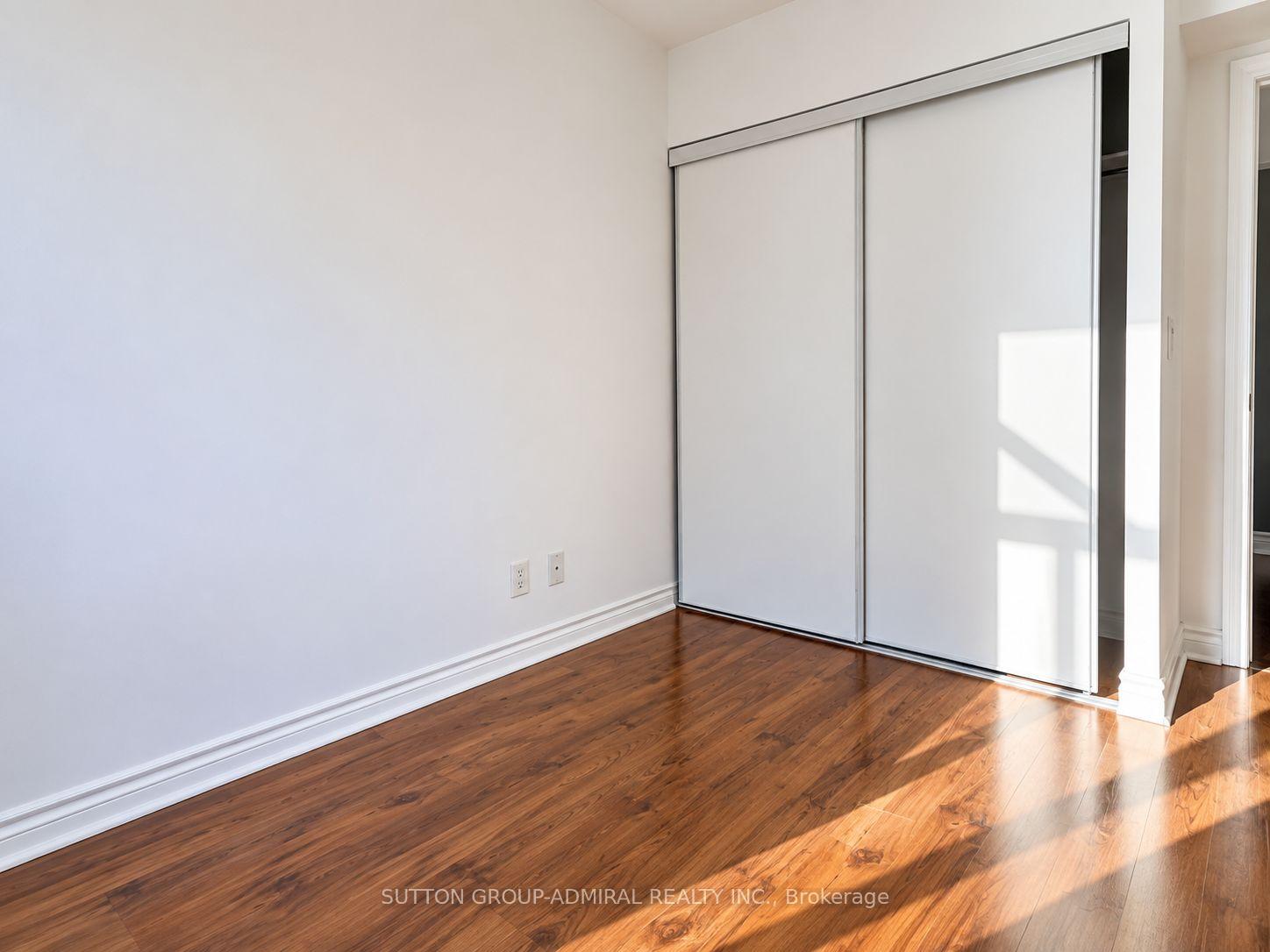 Photo 15 of Unit 1007, 5 Michael Power Place, Etobicoke, Islington-City Centre West — HOMEH