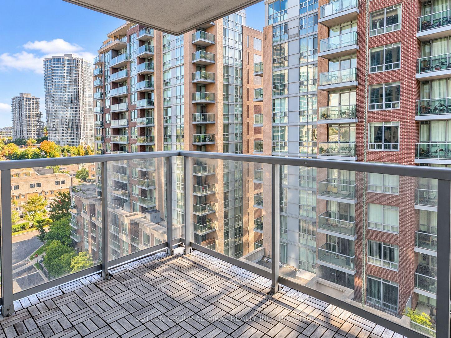 Photo 18 of Unit 1007, 5 Michael Power Place, Etobicoke, Islington-City Centre West — HOMEH