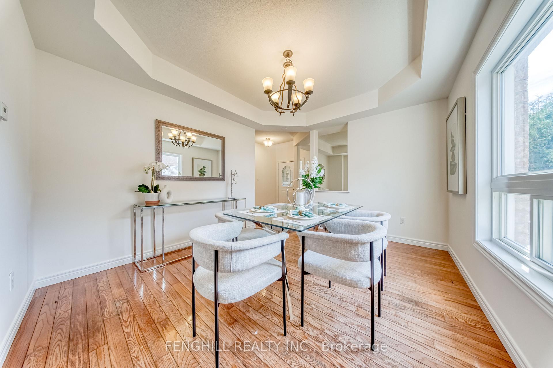 Photo 9 of 842 Greenleaf Circle, Oshawa, Taunton — HOMEH