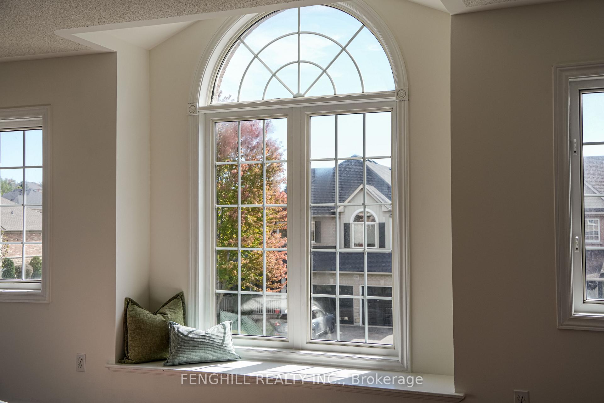 Photo 27 of 842 Greenleaf Circle, Oshawa, Taunton — HOMEH