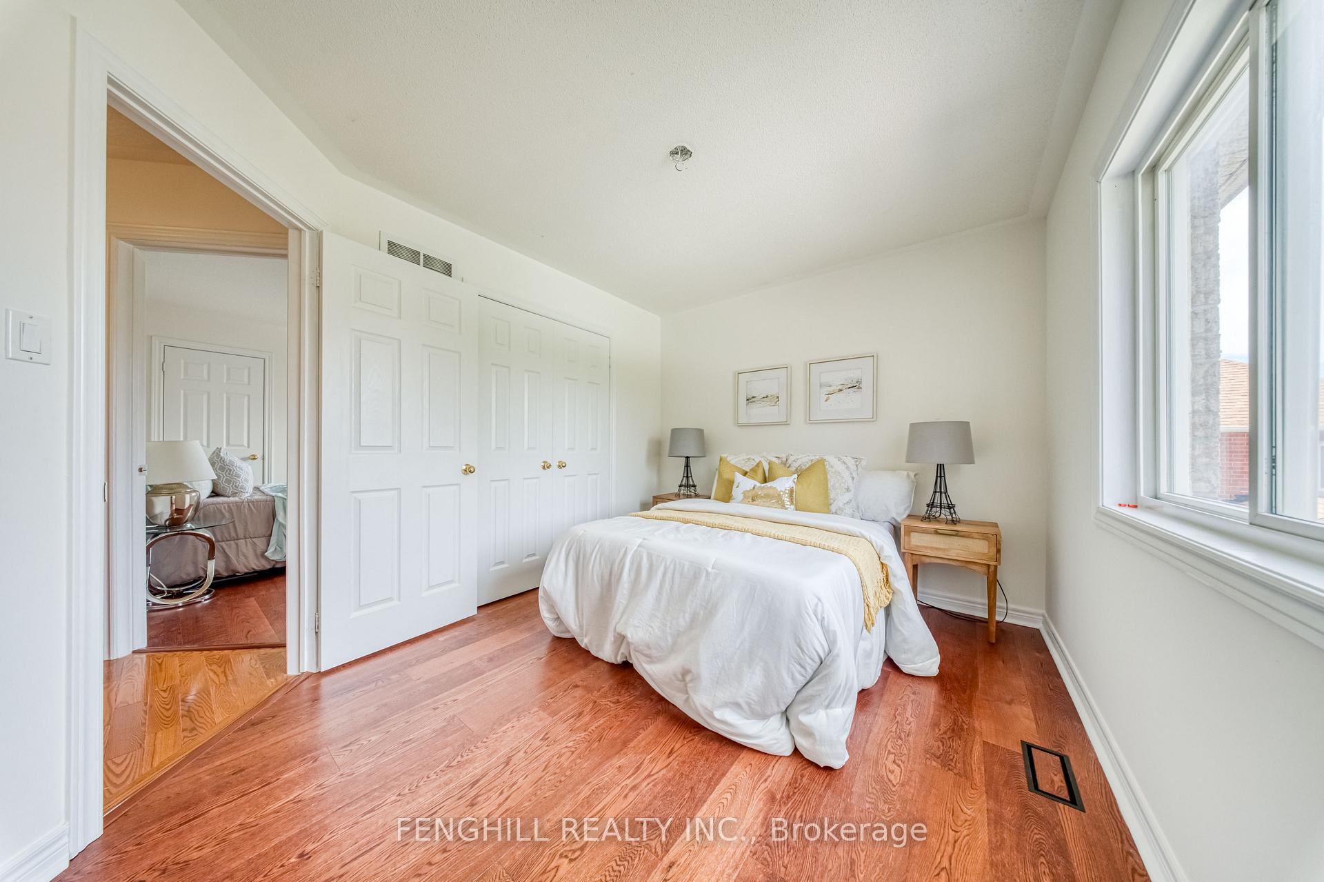 Photo 39 of 842 Greenleaf Circle, Oshawa, Taunton — HOMEH