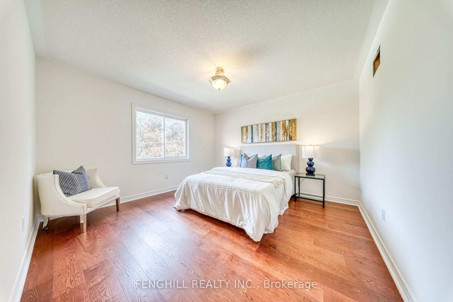 Photo 40 of 842 Greenleaf Circle, Oshawa, Taunton — HOMEH