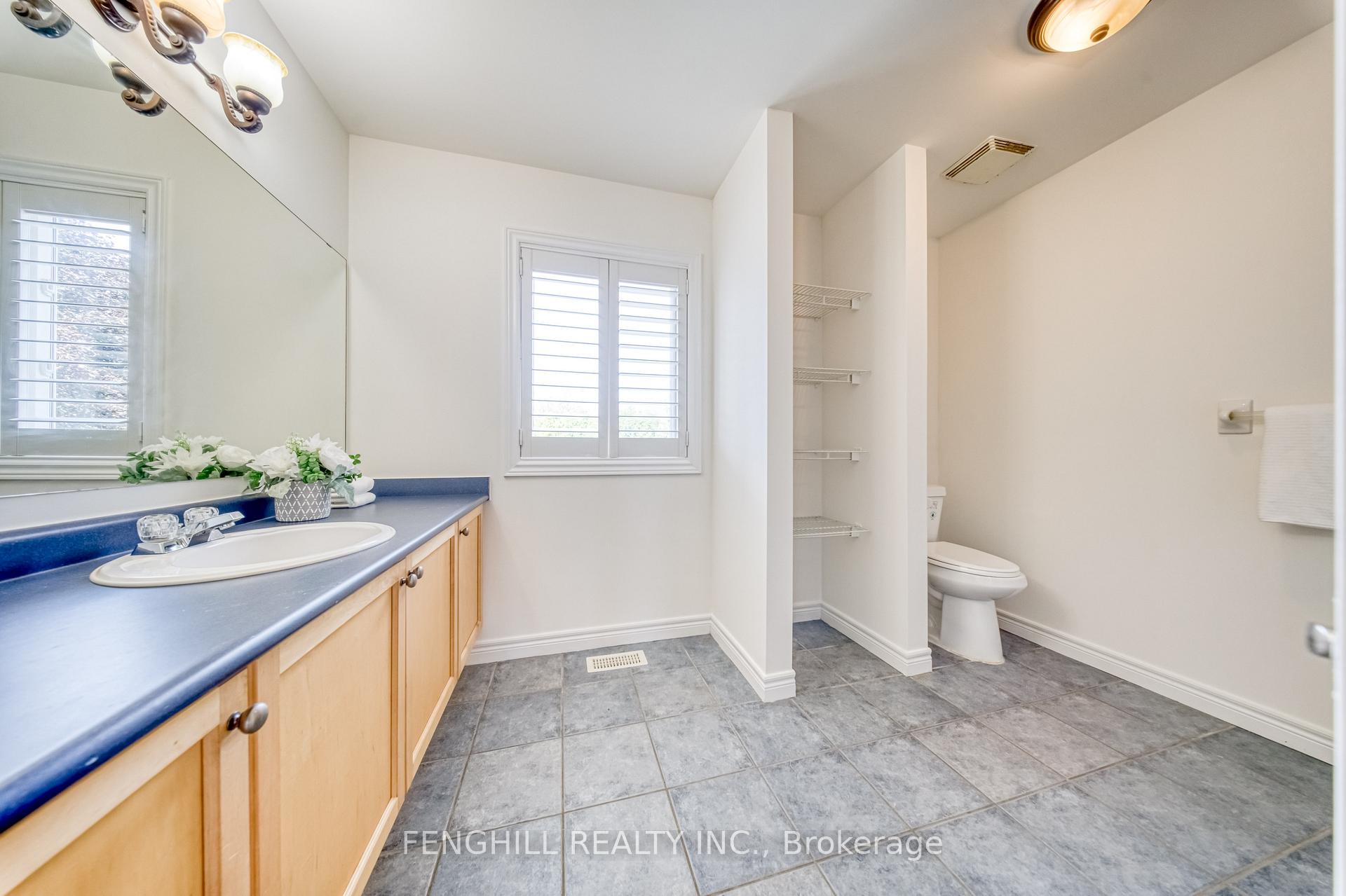 Photo 43 of 842 Greenleaf Circle, Oshawa, Taunton — HOMEH