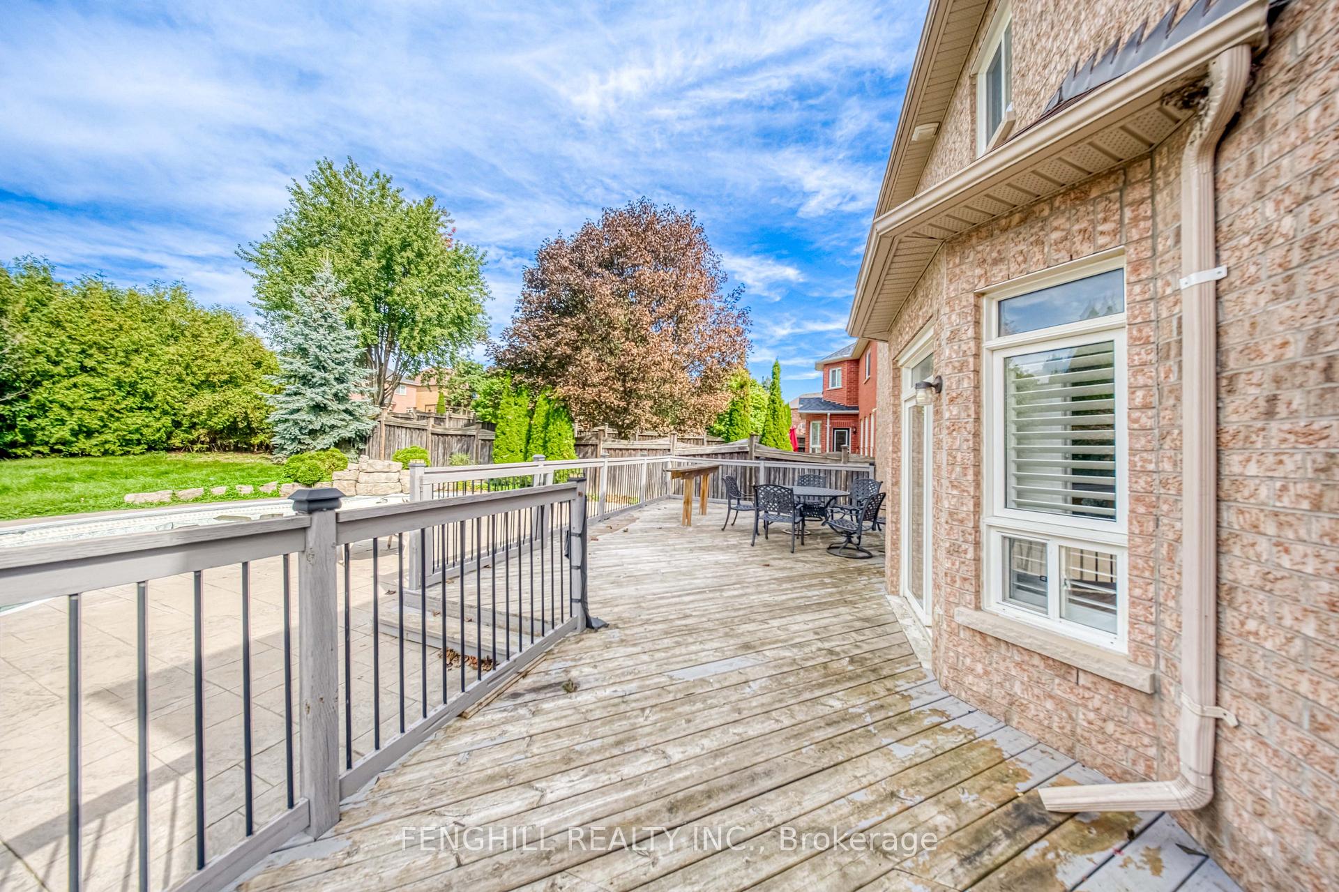 Photo 48 of 842 Greenleaf Circle, Oshawa, Taunton — HOMEH