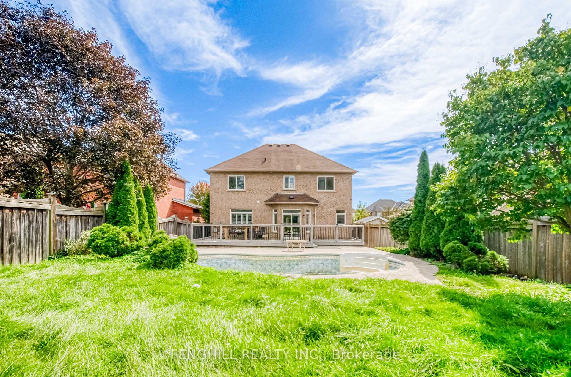Photo 49 of 842 Greenleaf Circle, Oshawa, Taunton — HOMEH