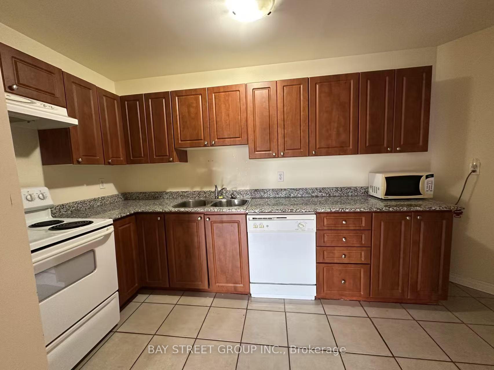 Photo 8 of Unit 409, 135 James Street S, Hamilton, Corktown — HOMEH