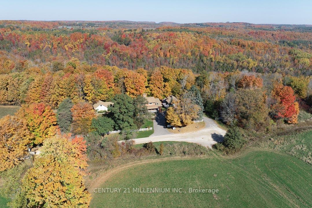 Photo 4 of 287199 10 Sideroad, Mono, Rural Mono — HOMEH