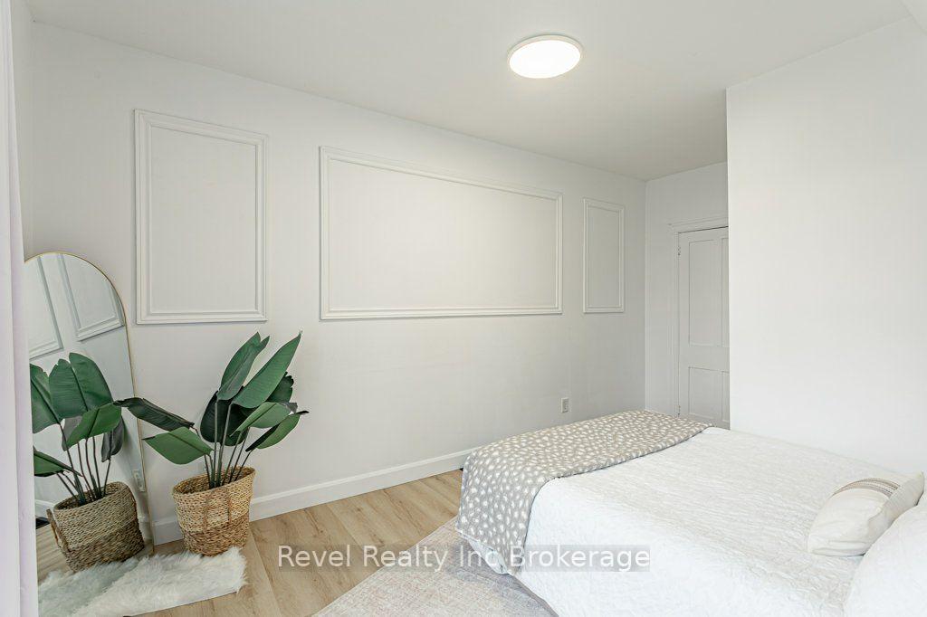 Photo 11 of 17 Dover Street, Woodstock, Woodstock - South — HOMEH