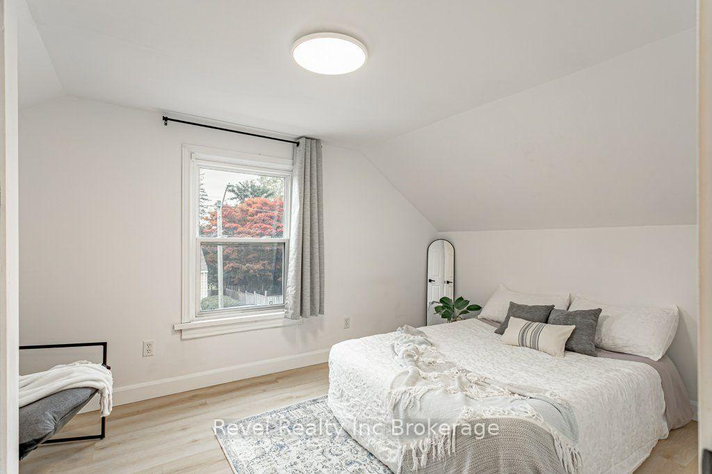 Photo 20 of 17 Dover Street, Woodstock, Woodstock - South — HOMEH