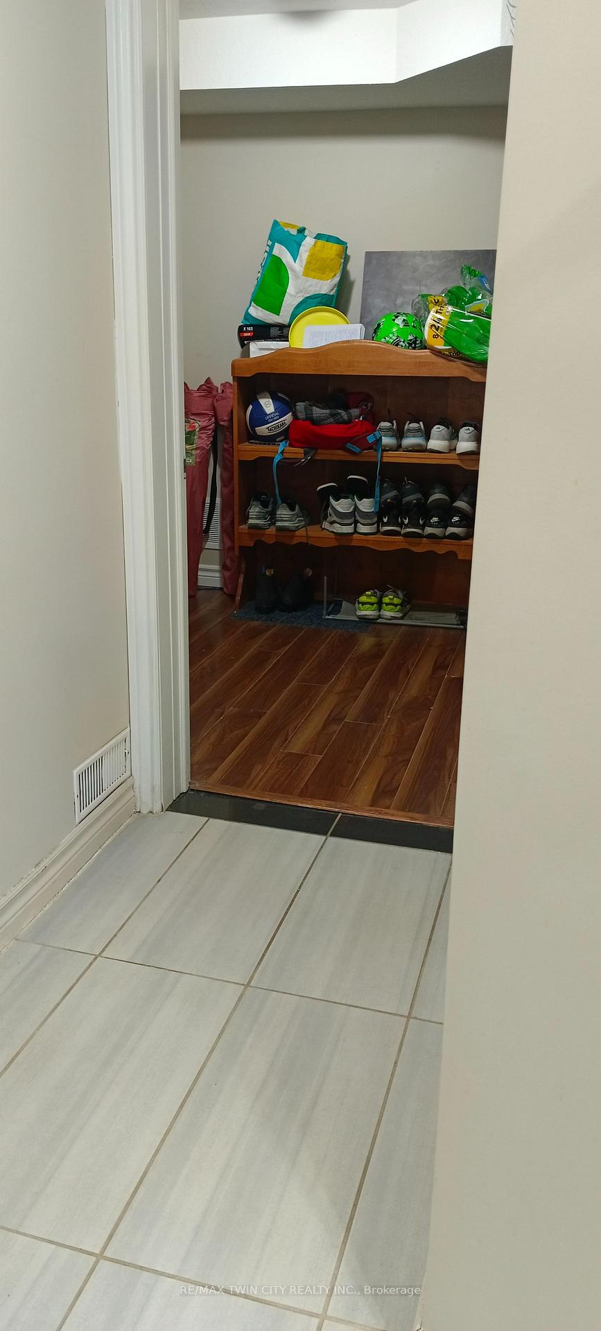 Photo 17 of Unit Unit # 3, 44 Heiman Street, Kitchener, Southdale — HOMEH
