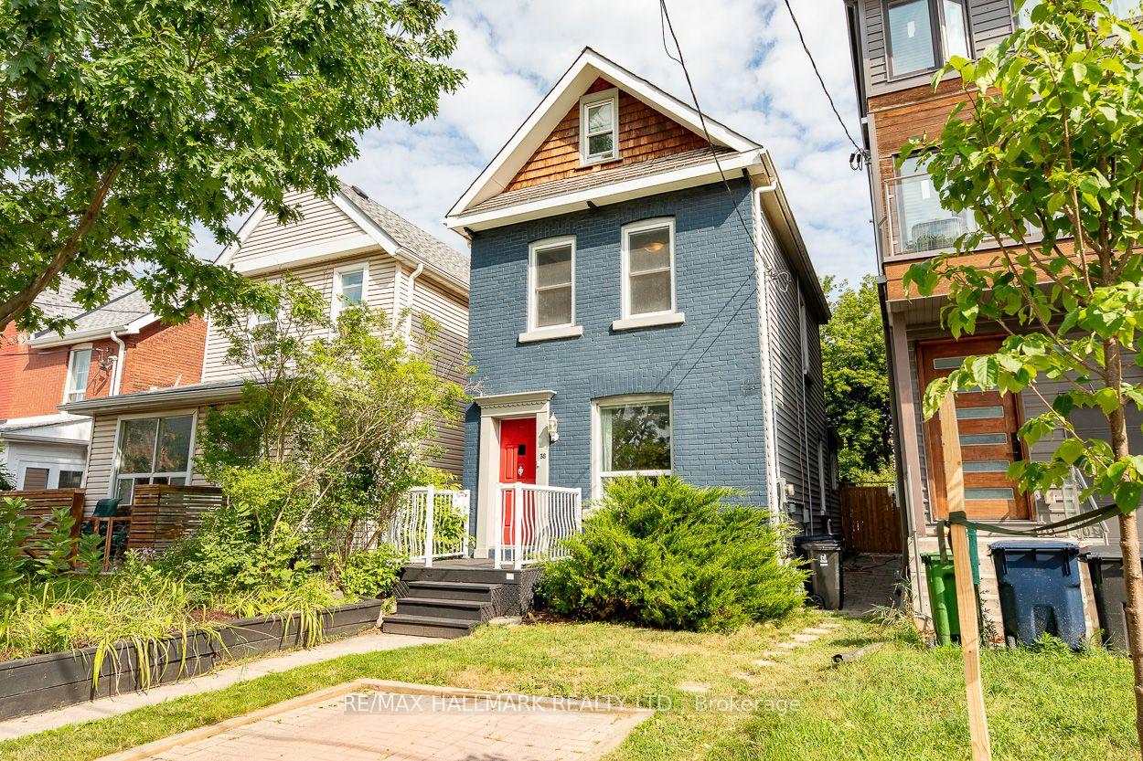Photo of 38 Boultbee Avenue