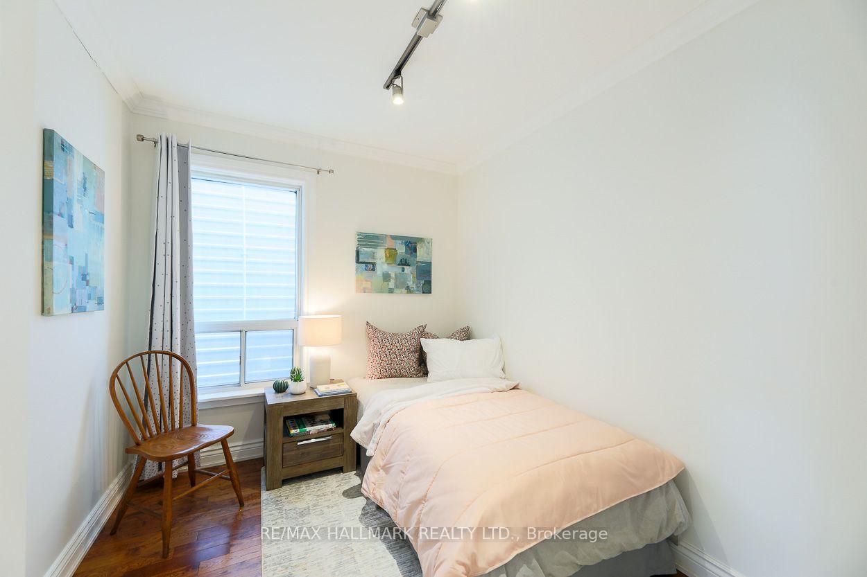 Photo 13 of 38 Boultbee Avenue, Toronto, Blake-Jones — HOMEH