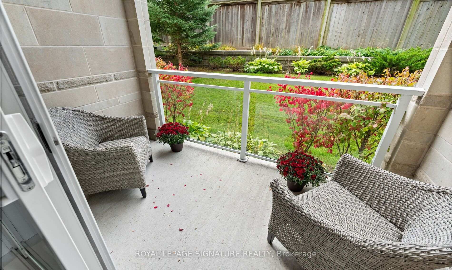 Photo 8 of Unit 114, 650 Gordon Street, Whitby, Port Whitby — HOMEH