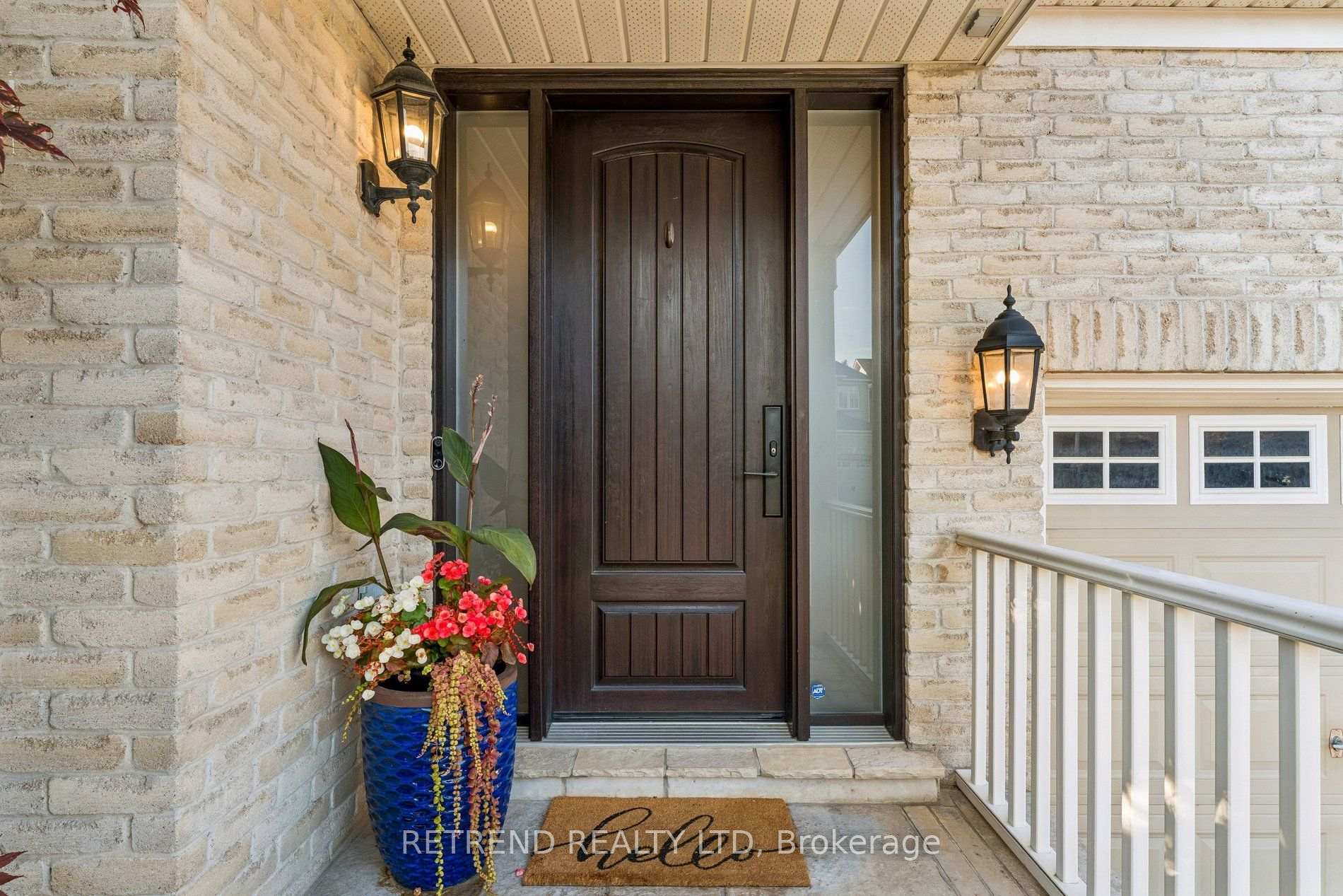 Photo 4 of 2223 Wuthering Heights Way, Oakville, Bronte Creek — HOMEH